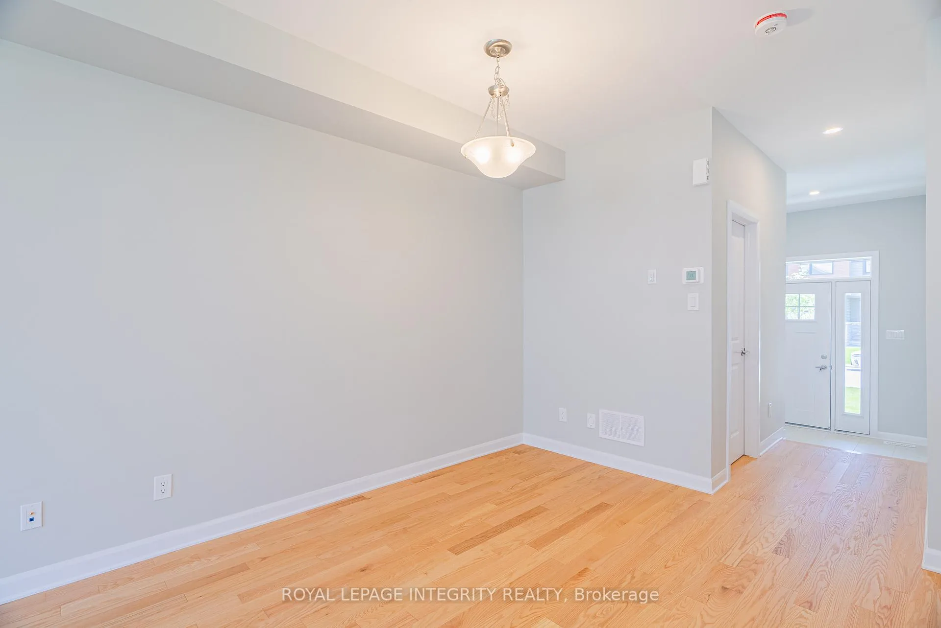 Photo 10 of 96 Osler Street E, Ottawa, Kanata - Morgan's Grant/South March — HOMEH