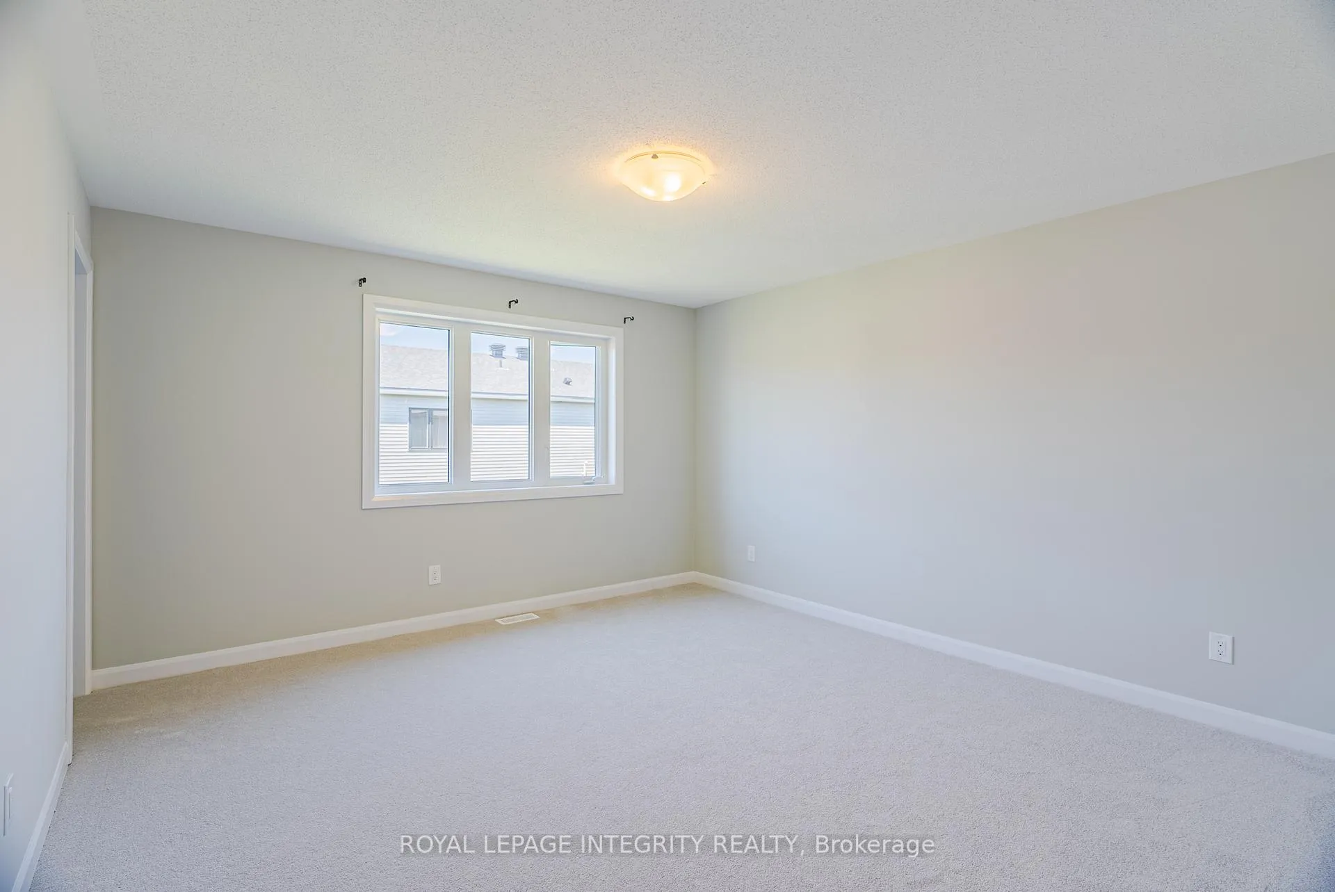 Photo 13 of 96 Osler Street E, Ottawa, Kanata - Morgan's Grant/South March — HOMEH