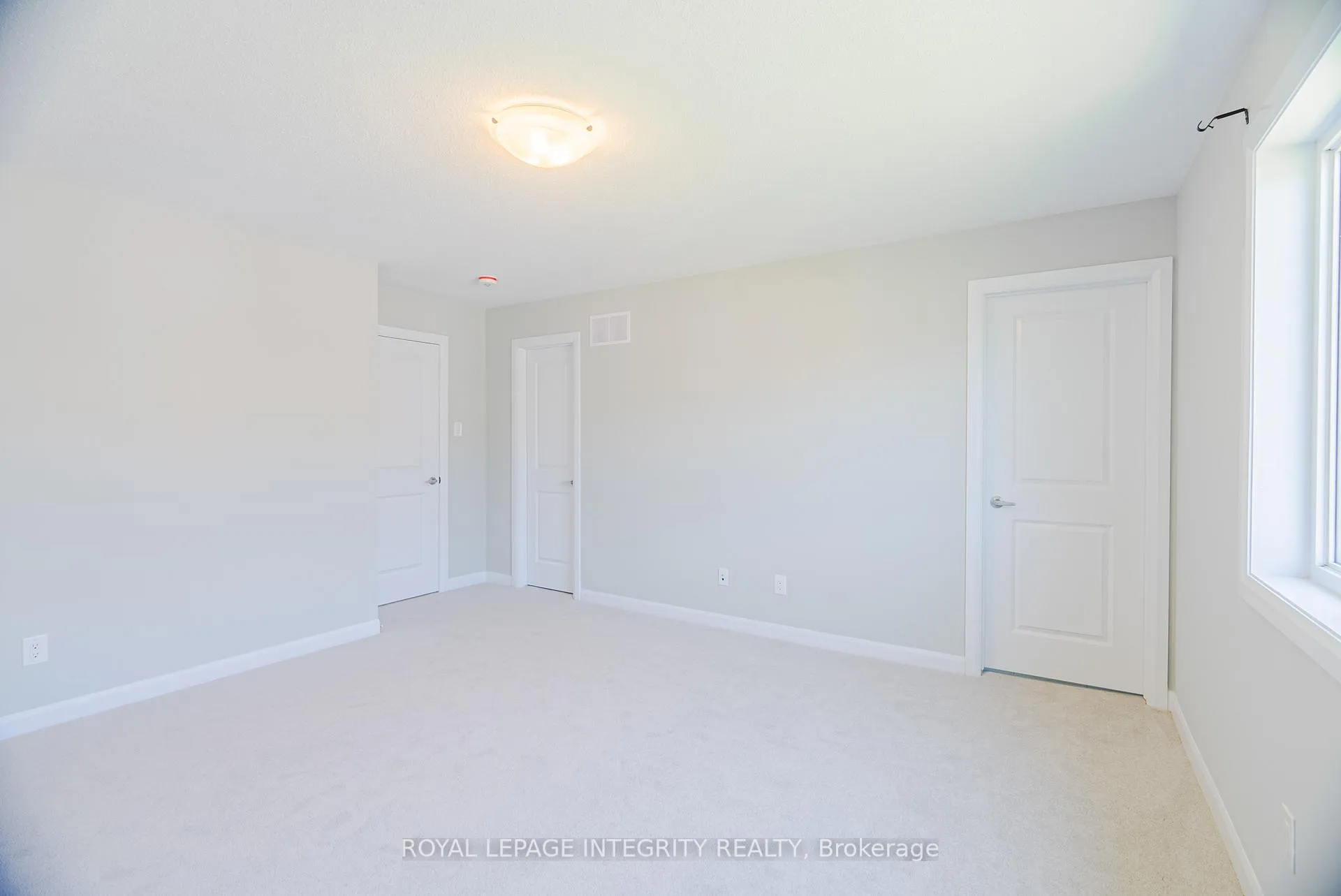 Photo 15 of 96 Osler Street E, Ottawa, Kanata - Morgan's Grant/South March — HOMEH