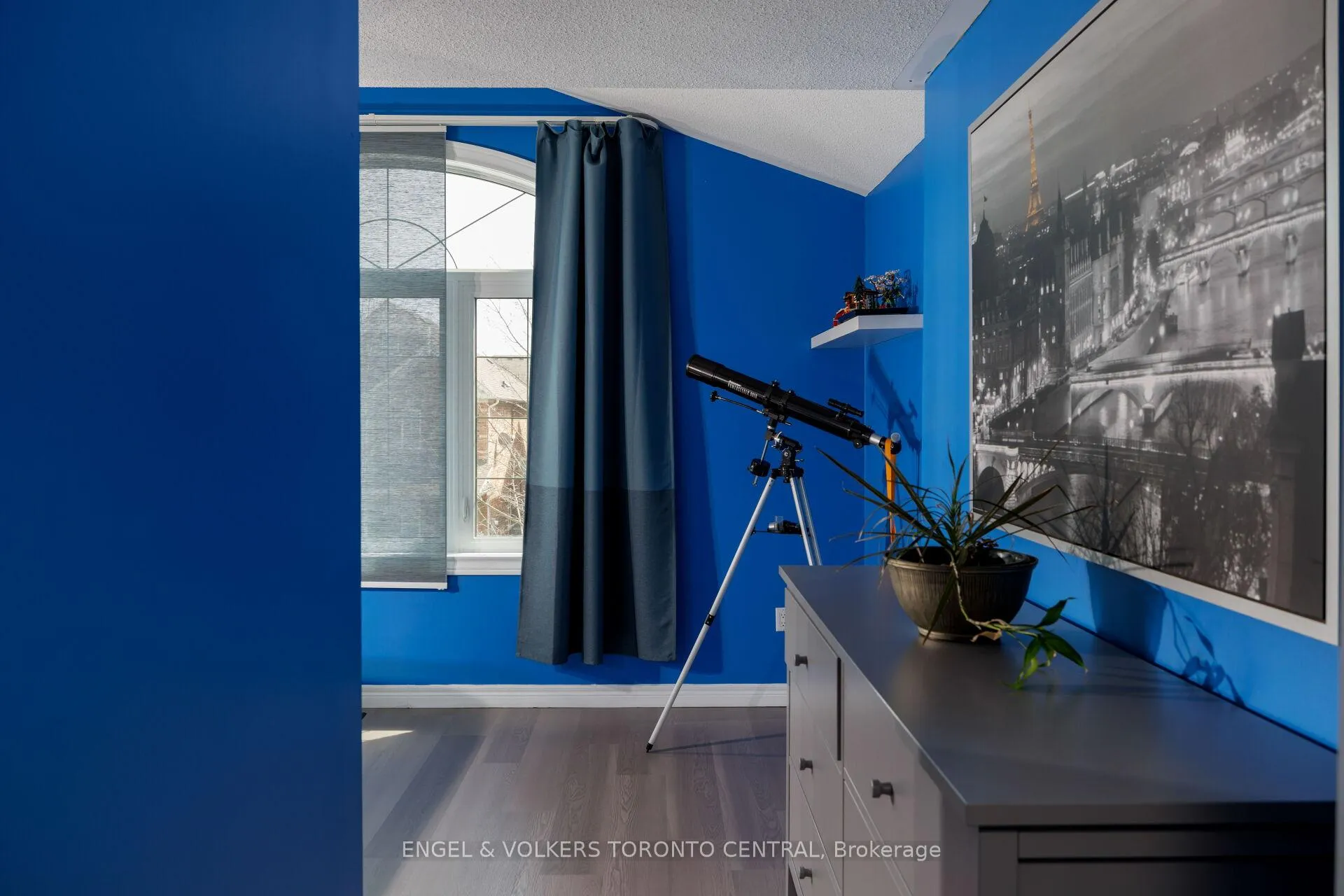 Photo 24 of 337 Kirkvalley Crescent, Aurora, Bayview Wellington — HOMEH