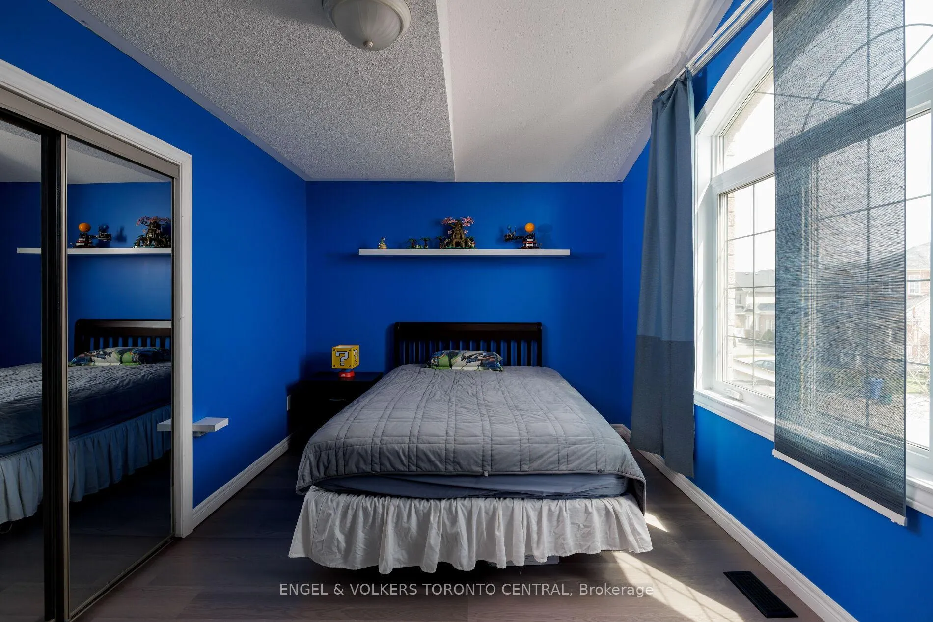 Photo 25 of 337 Kirkvalley Crescent, Aurora, Bayview Wellington — HOMEH