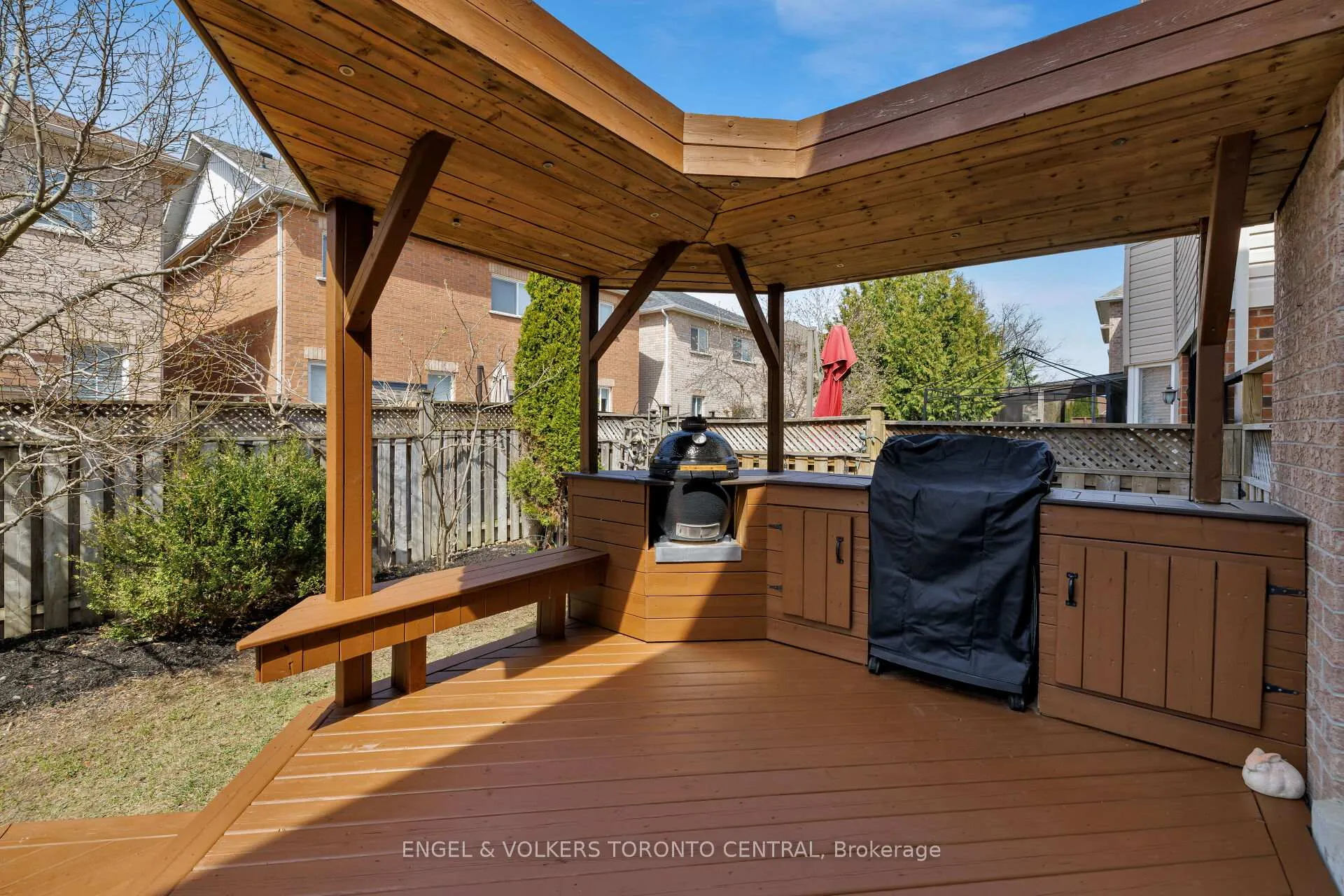 Photo 37 of 337 Kirkvalley Crescent, Aurora, Bayview Wellington — HOMEH