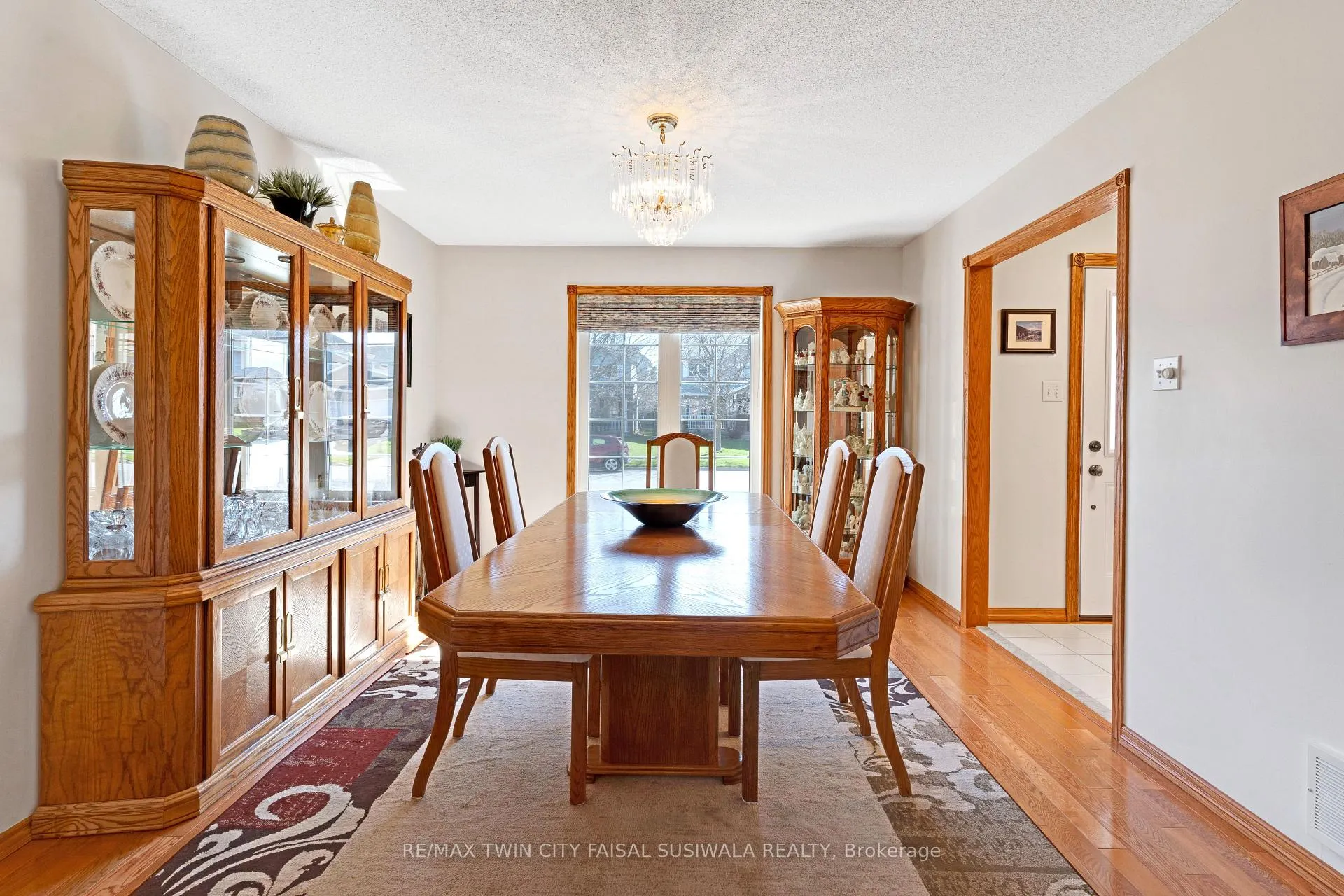 Photo 11 of 77 Mctague Drive, Cambridge — HOMEH
