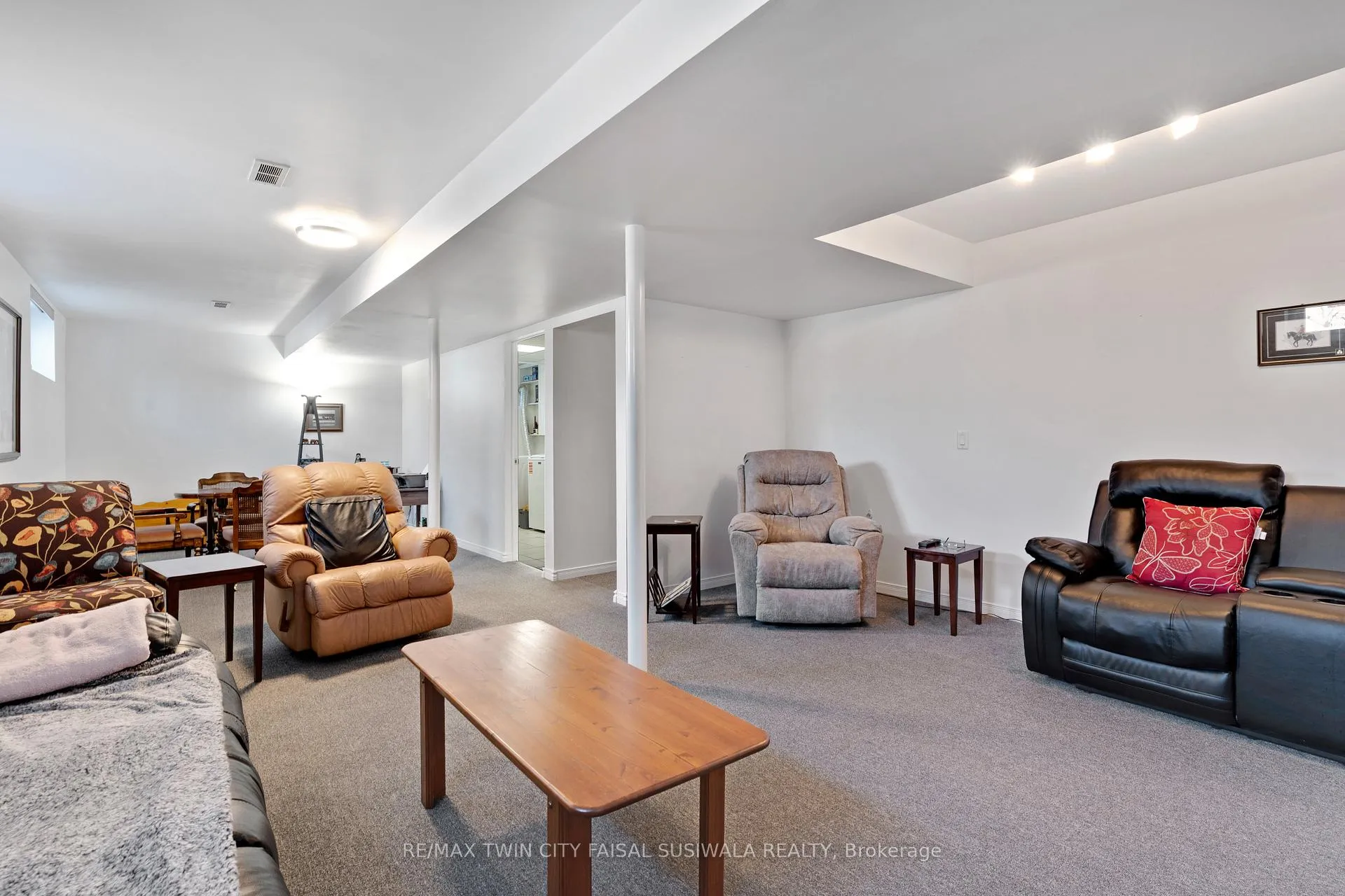 Photo 20 of 77 Mctague Drive, Cambridge — HOMEH