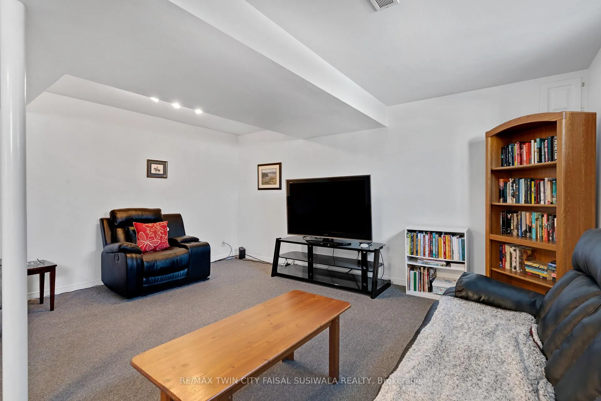 Photo 21 of 77 Mctague Drive, Cambridge — HOMEH