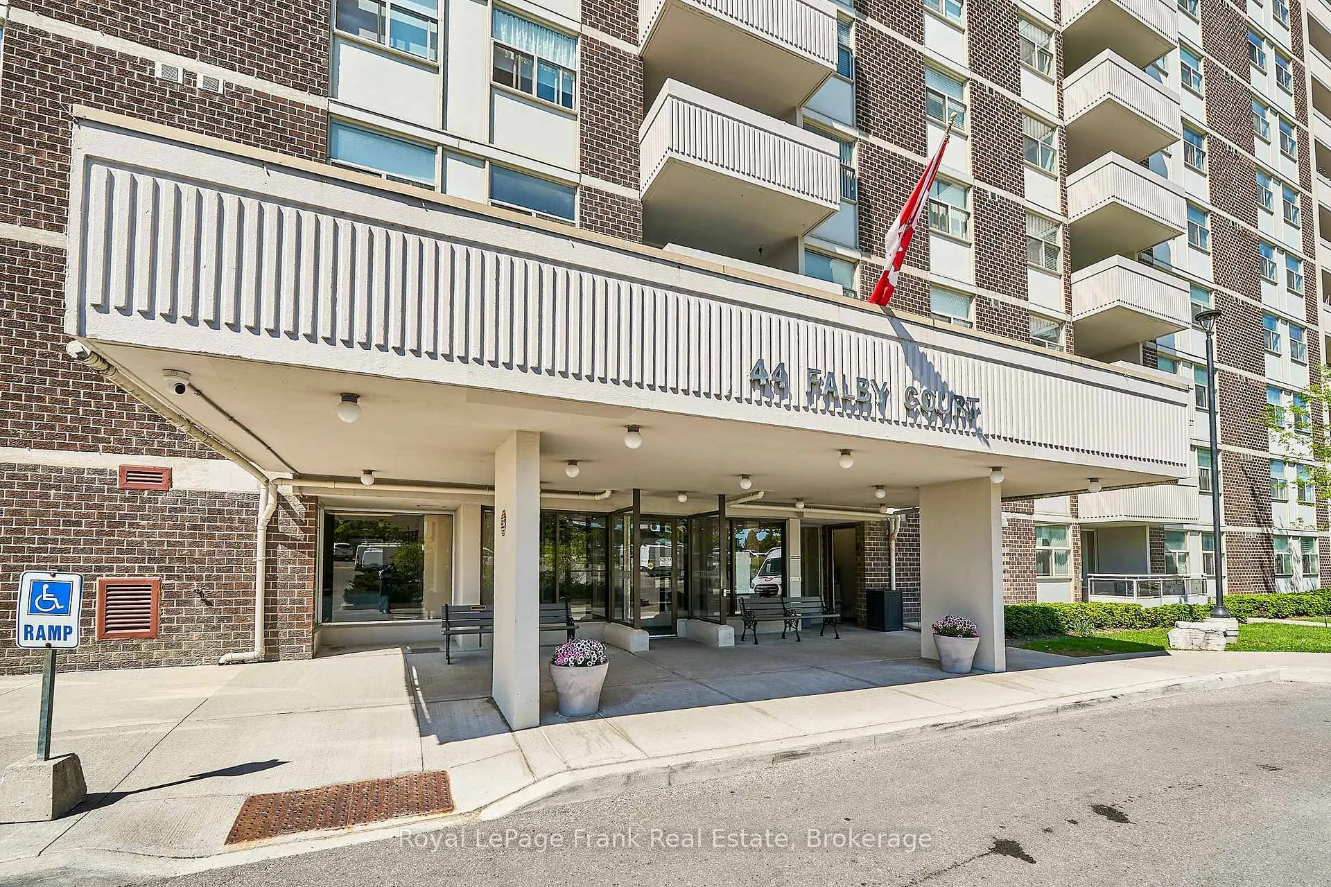 Front of Unit 909, 44 Falby Court