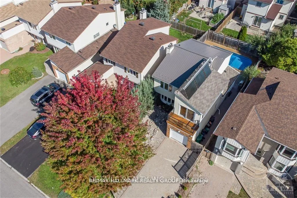 Photo 13 of Unit A, 1488 Meadowbrook Road, Ottawa, Pineview — HOMEH