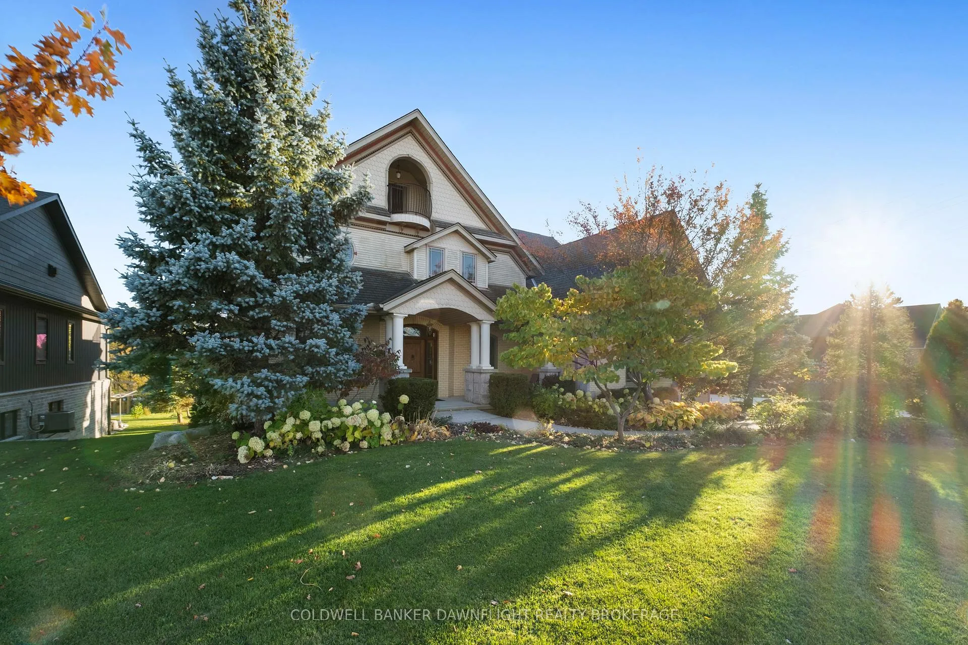 Photo 4 of 246 Hazelton Lane, South Huron, Exeter — HOMEH