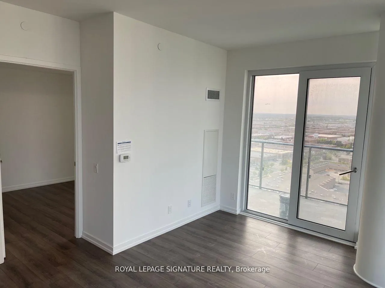 Photo 6 of Unit 2309, 7890 Jane Street, Vaughan, Vaughan Corporate Centre — HOMEH