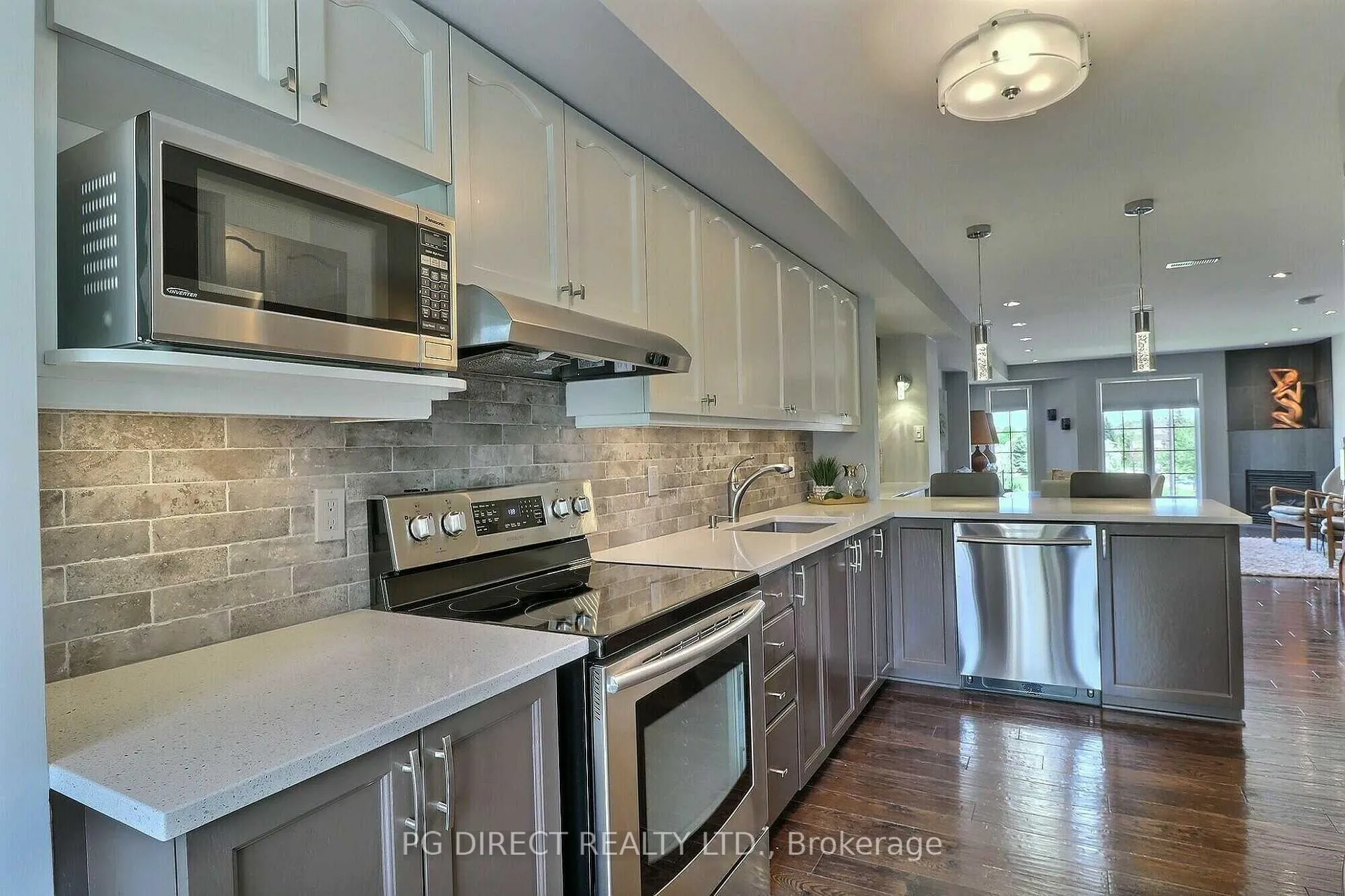 Photo 4 of 845 Longfields Drive, Ottawa, Barrhaven - Pheasant Run — HOMEH