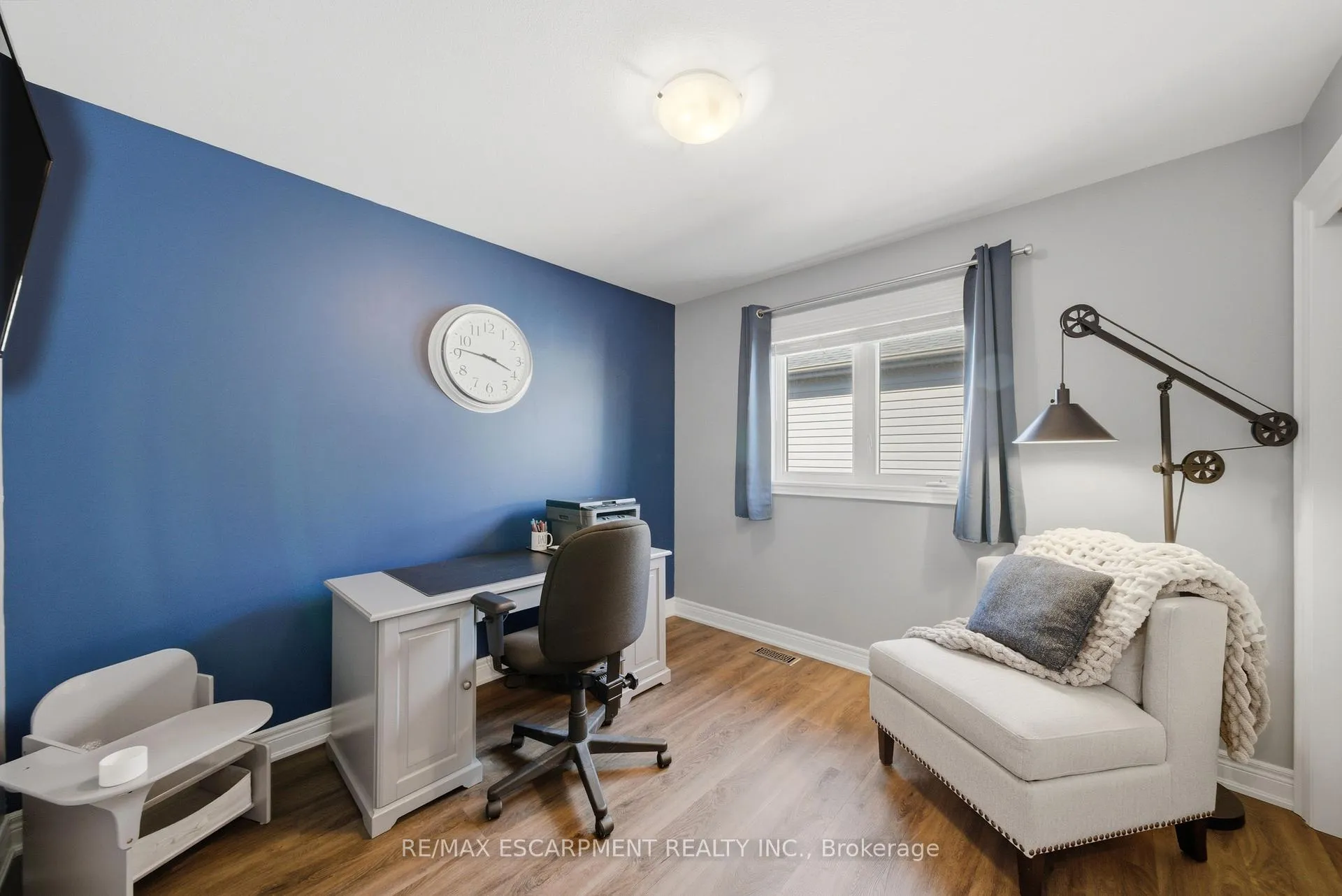 Photo 25 of 8 Myrtle Street, Pelham, Fonthill — HOMEH