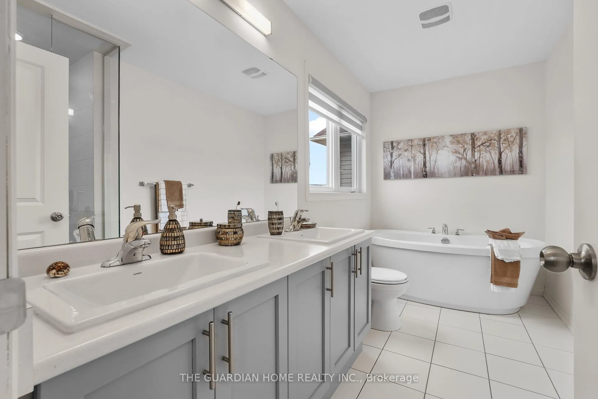 Photo 22 of 50 Cryderman Lane, Clarington, Bowmanville — HOMEH