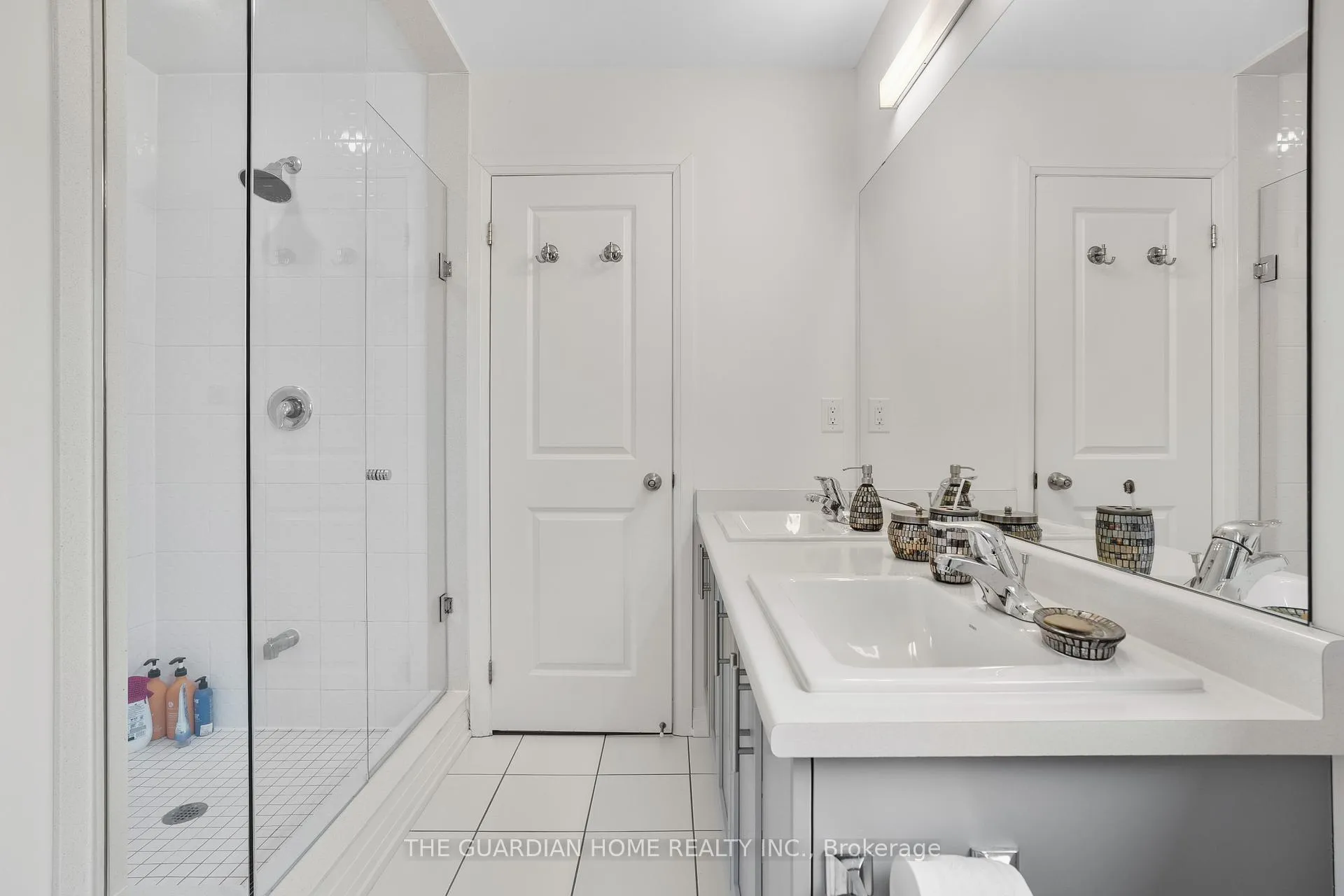 Photo 23 of 50 Cryderman Lane, Clarington, Bowmanville — HOMEH