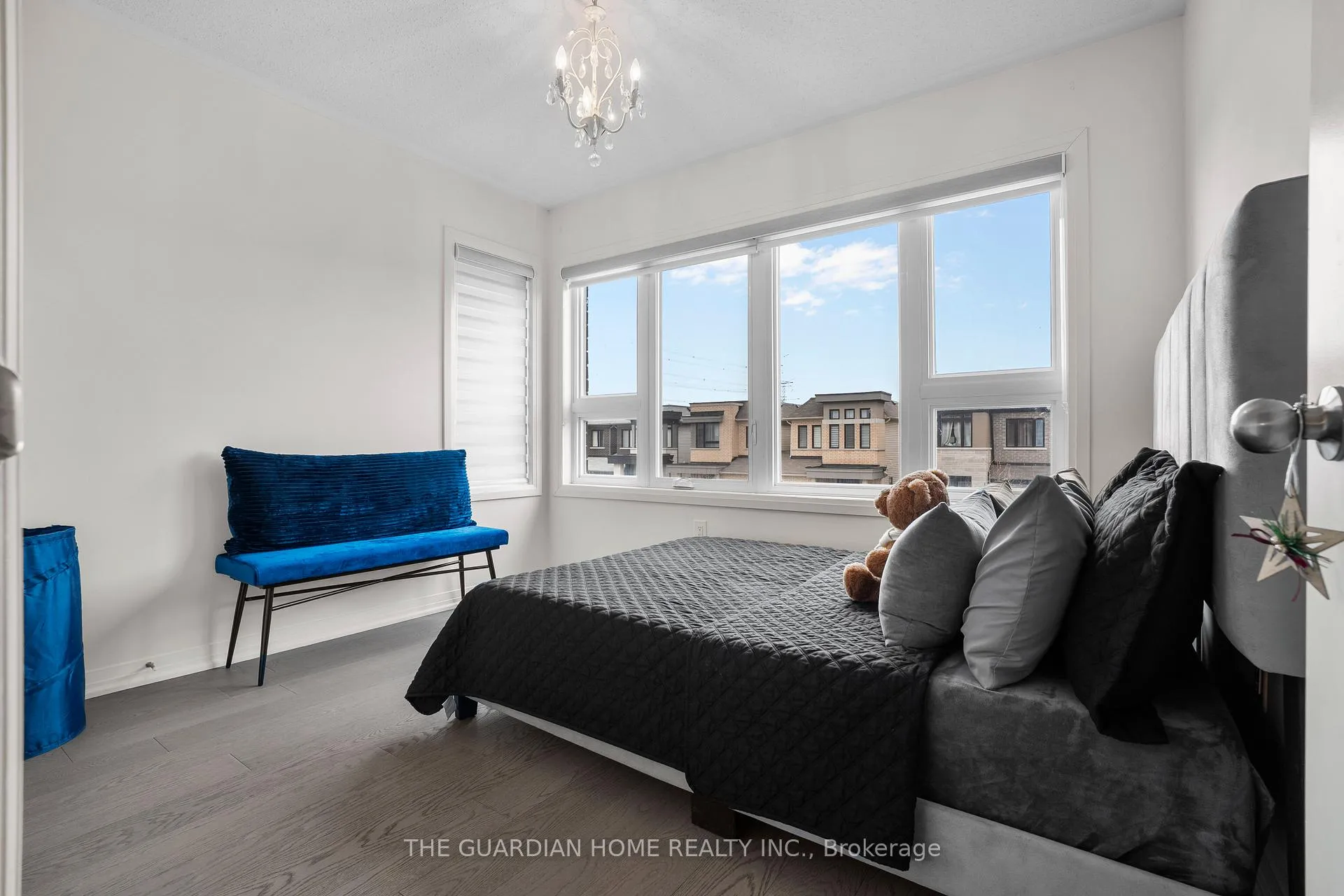 Photo 24 of 50 Cryderman Lane, Clarington, Bowmanville — HOMEH