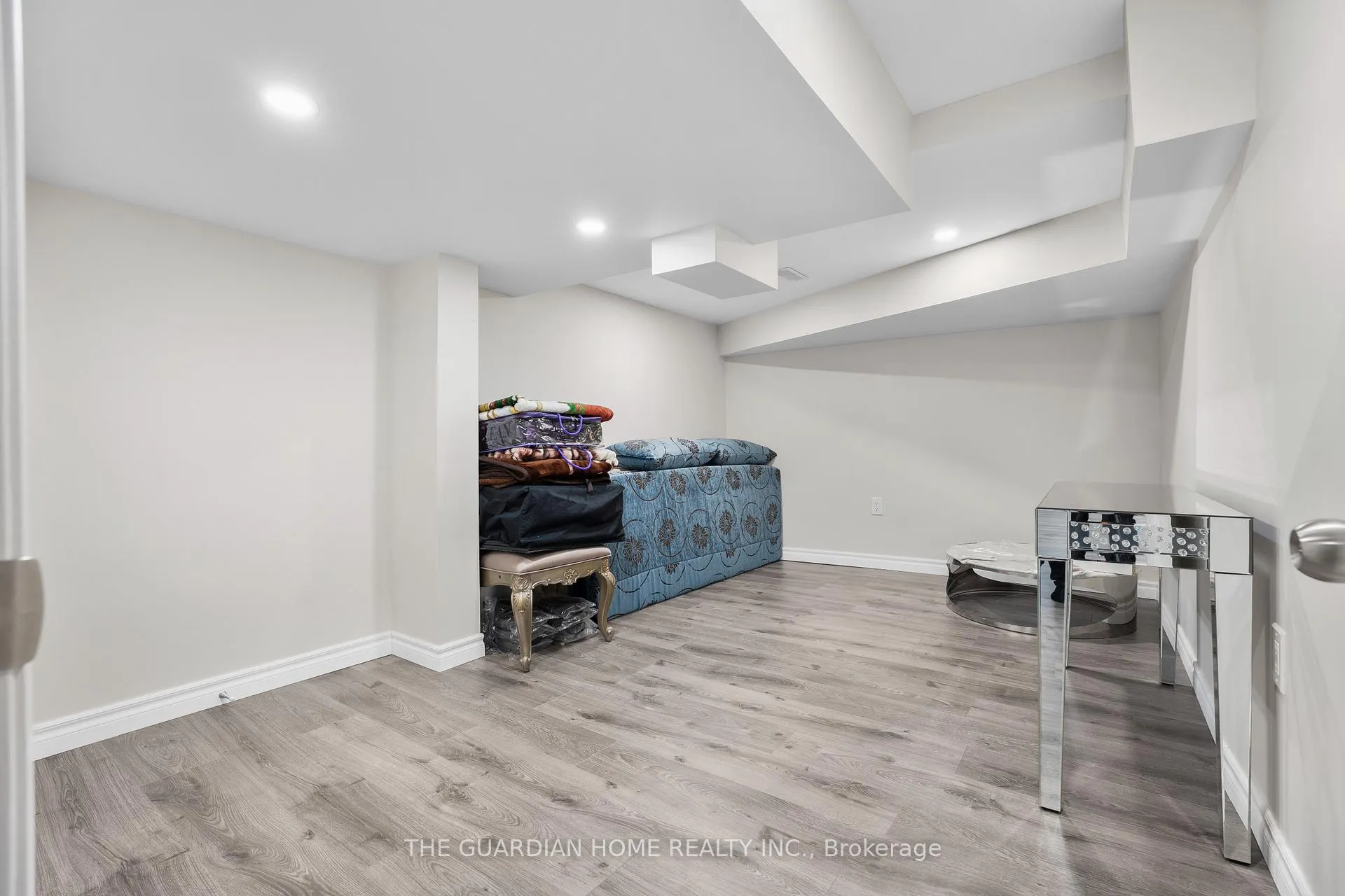 Photo 34 of 50 Cryderman Lane, Clarington, Bowmanville — HOMEH