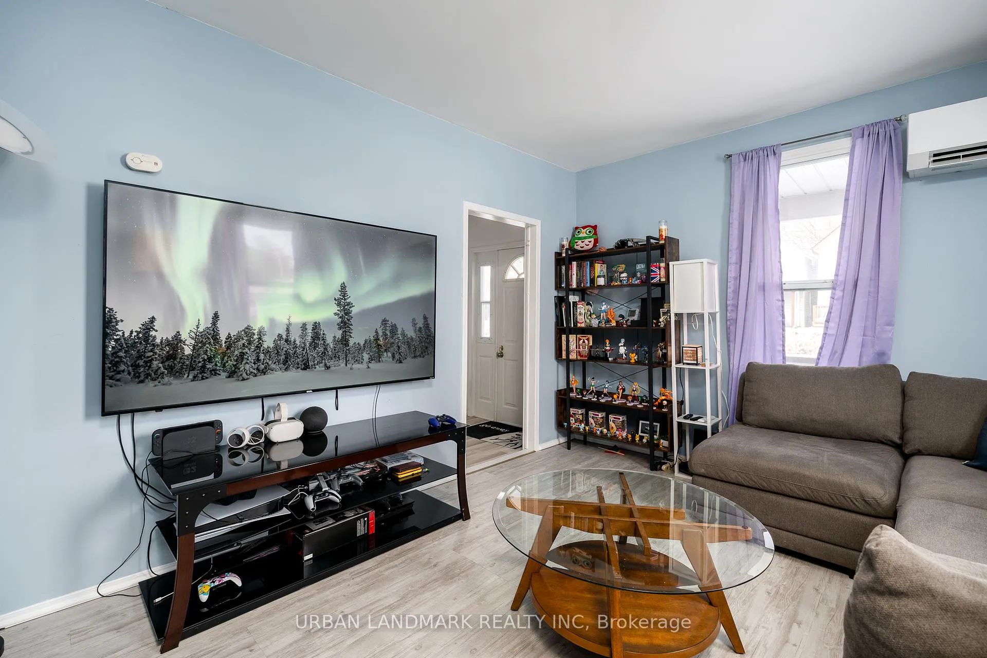 Photo 13 of 256 Dundas Street, Deseronto, Deseronto (Town) — HOMEH