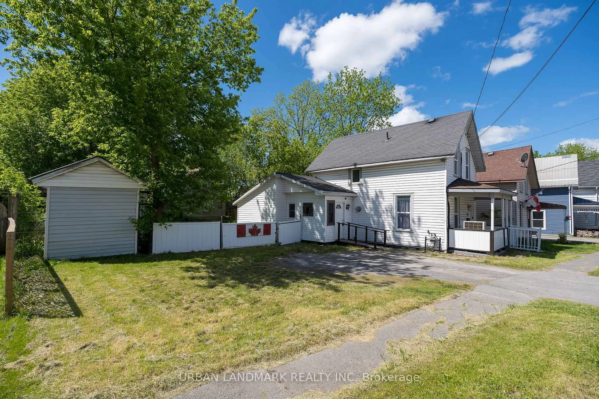 Photo 27 of 256 Dundas Street, Deseronto, Deseronto (Town) — HOMEH