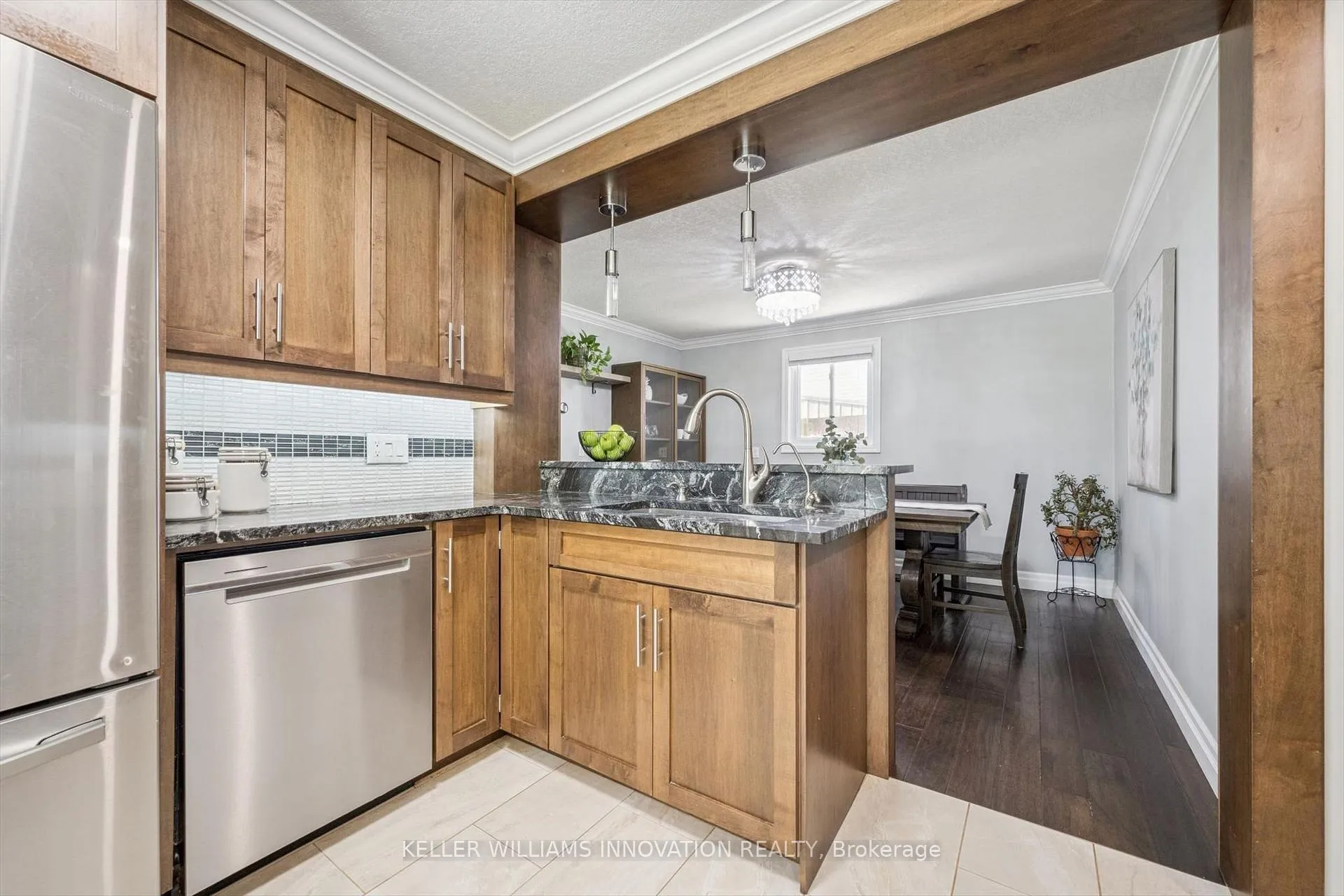 Photo 7 of 31 Glen Lake Crescent, Kitchener, Forest Heights — HOMEH