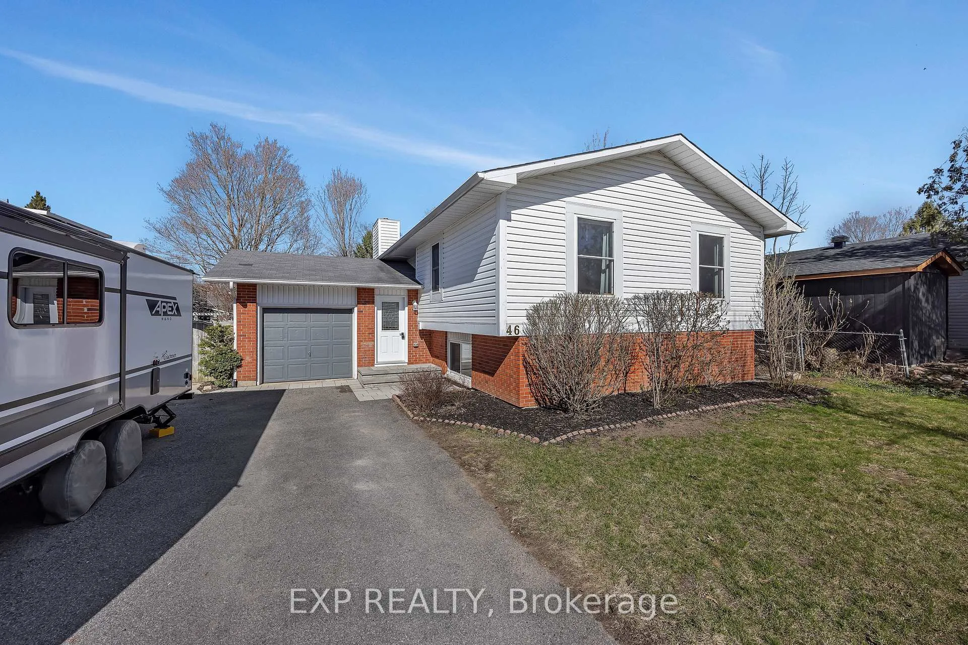 Photo 2 of 46 Nelson Street W, Carleton Place — HOMEH