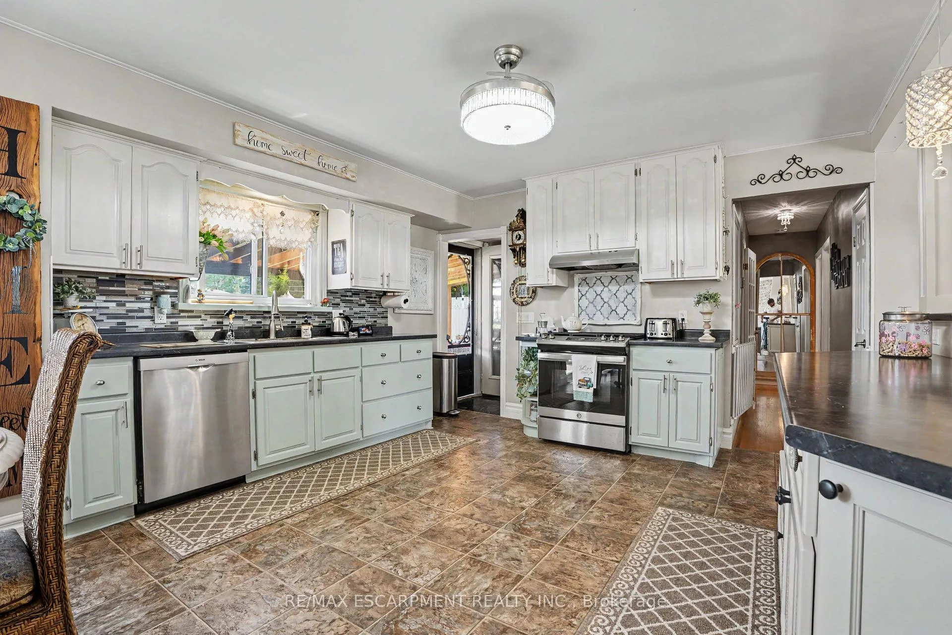 Photo 6 of 52 Lorne Avenue, Brant, Burford — HOMEH