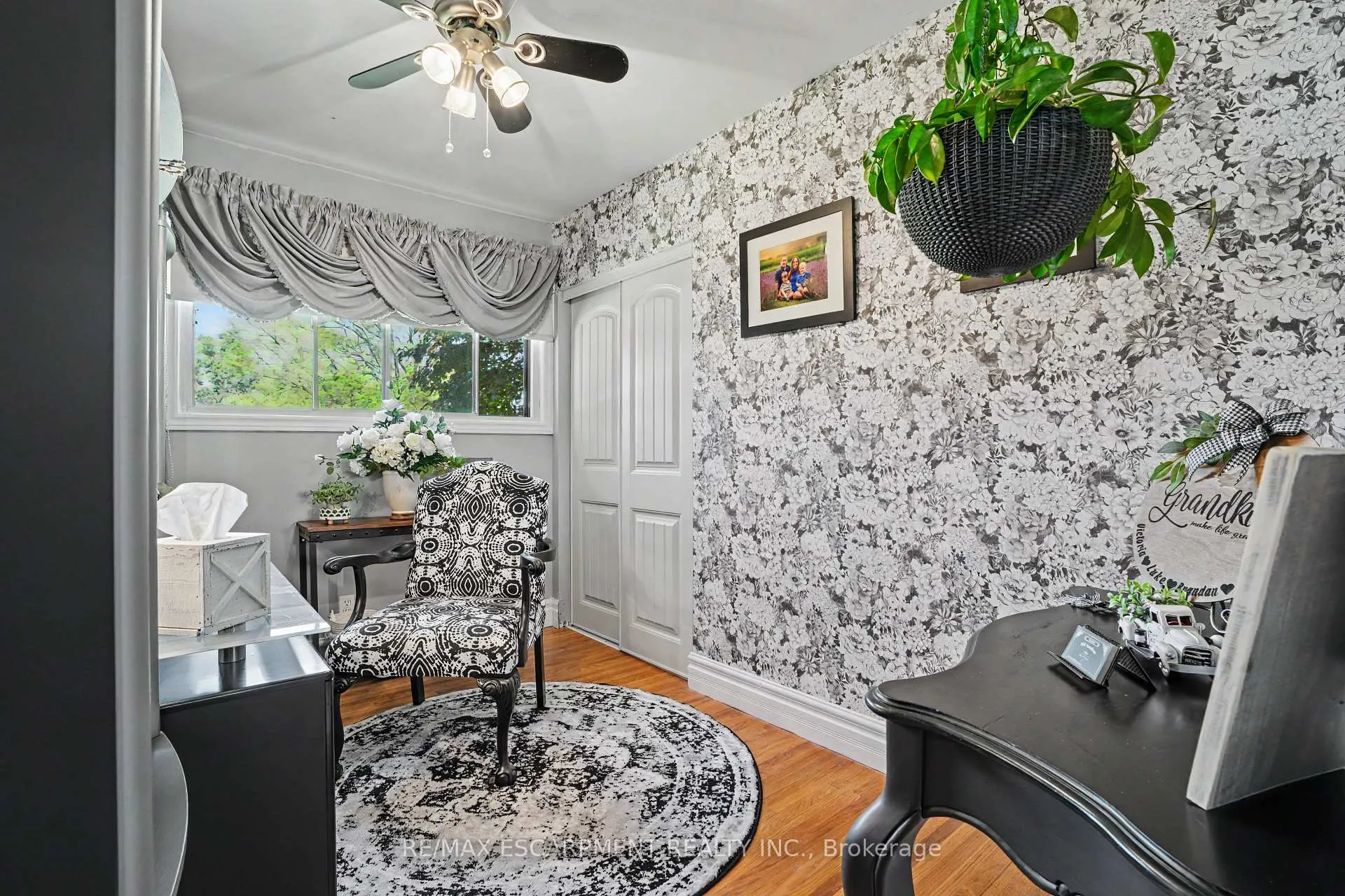 Photo 8 of 52 Lorne Avenue, Brant, Burford — HOMEH