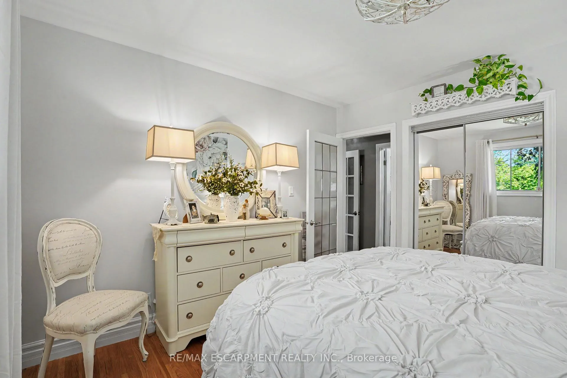 Photo 10 of 52 Lorne Avenue, Brant, Burford — HOMEH