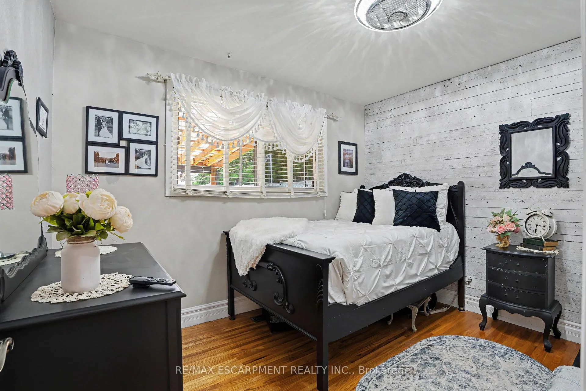 Photo 12 of 52 Lorne Avenue, Brant, Burford — HOMEH