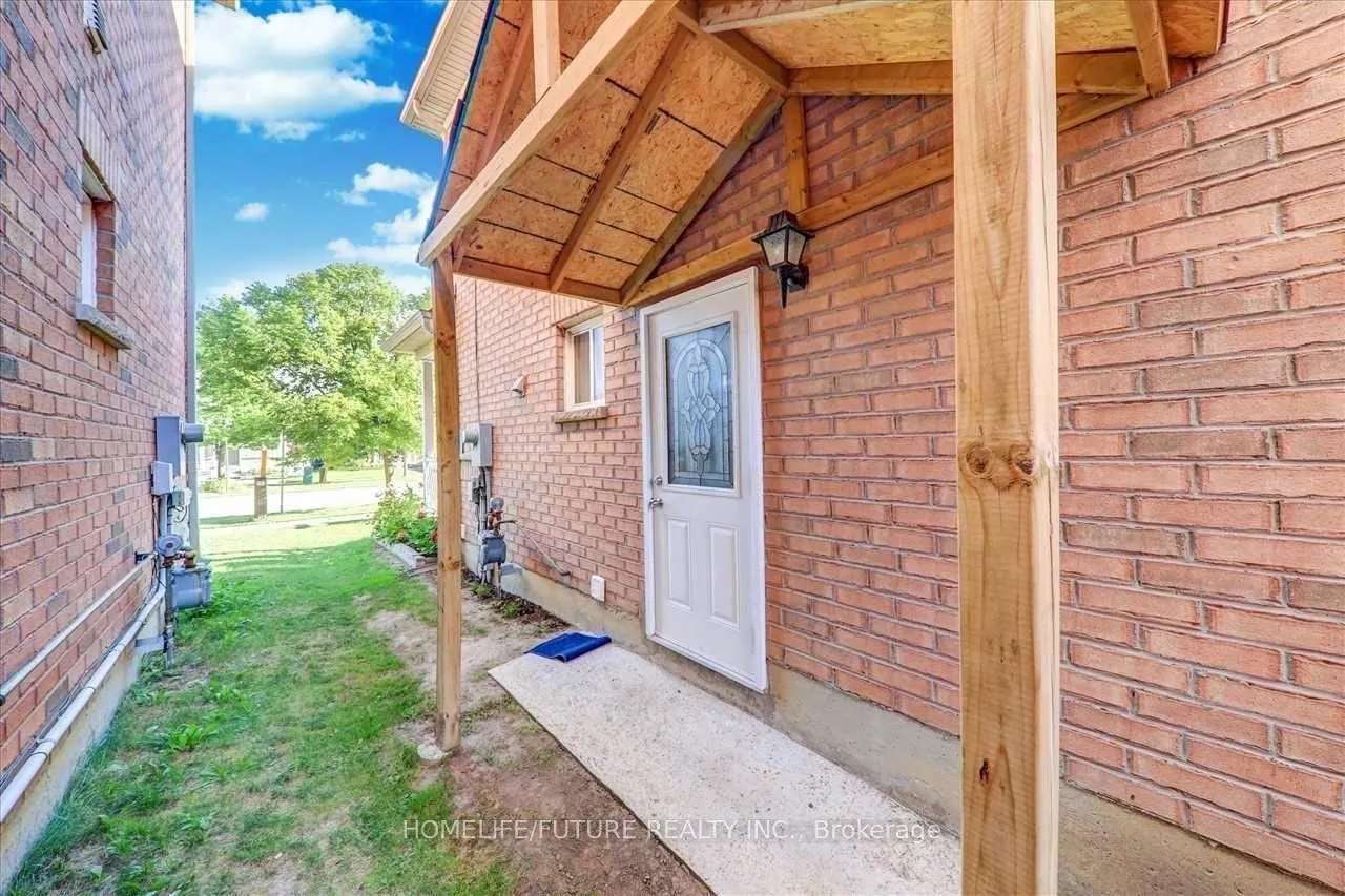 Photo 1 of Unit Bsmt, 455 Staines Road, Scarborough, Rouge — HOMEH