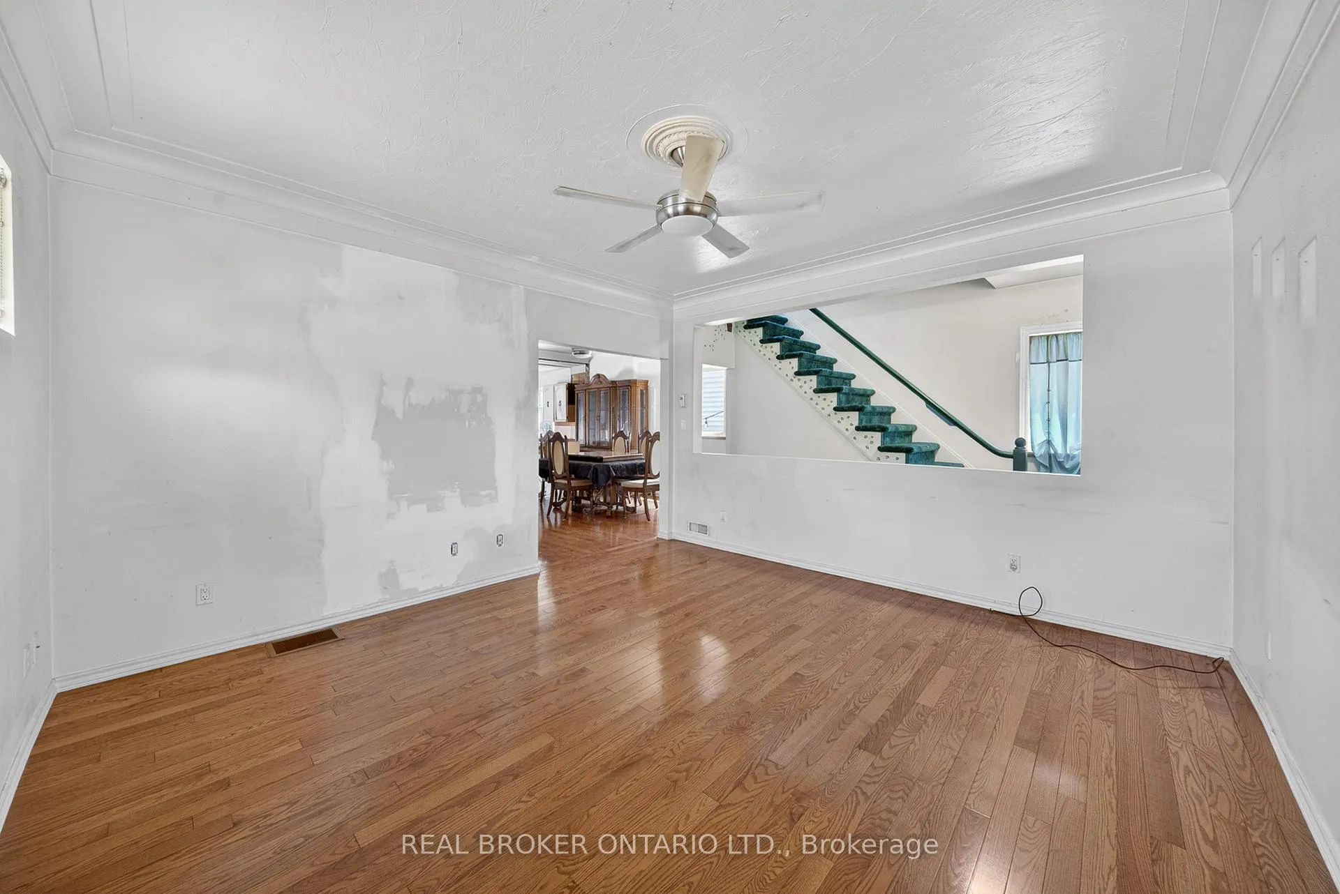 Photo 10 of 55 Merigold Street, St. Catharines, Western Hill — HOMEH