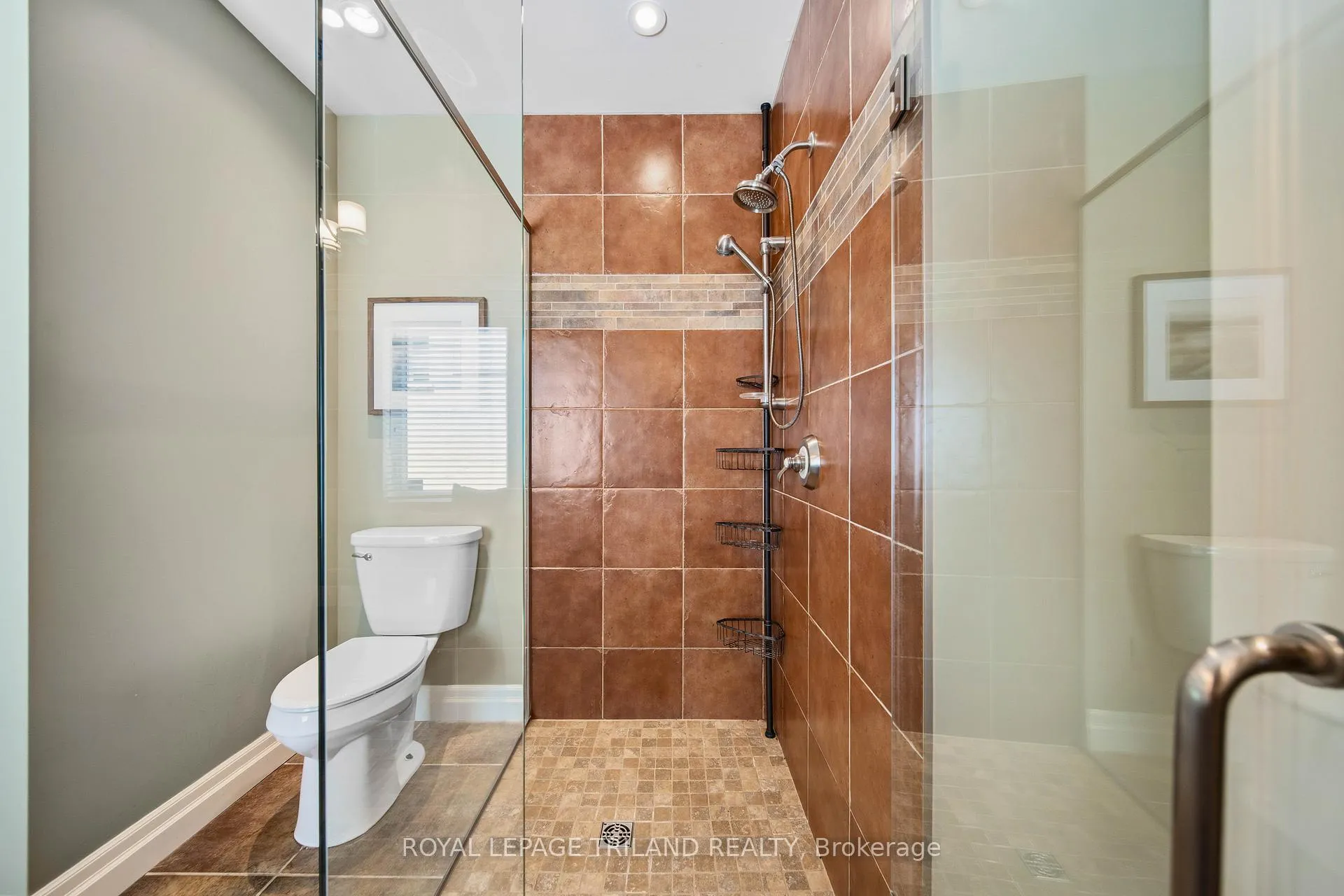Photo 19 of 683 Eagletrace Drive, London, North S — HOMEH