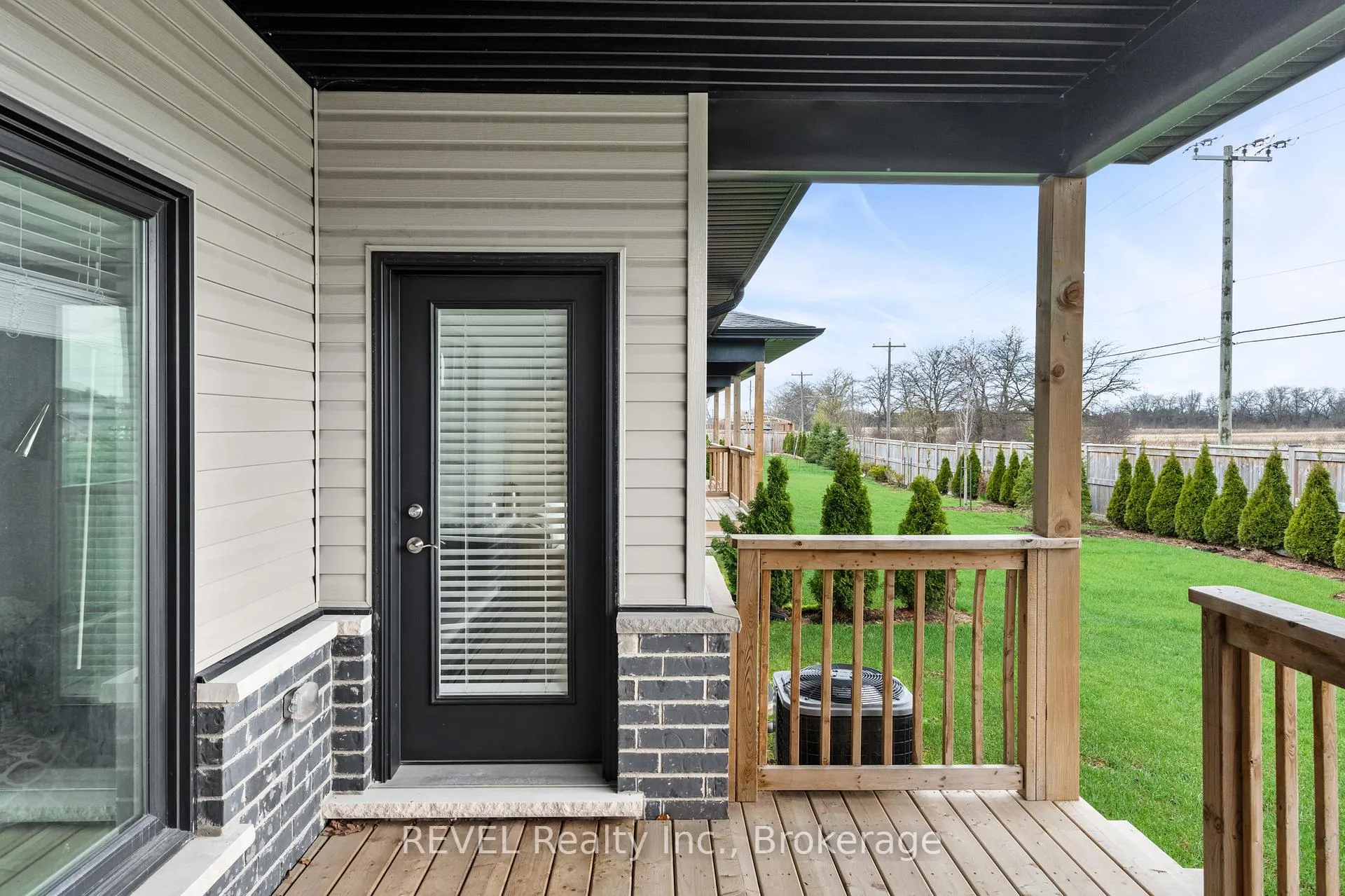 Photo 31 of Unit 7, 7138 Parsa Street E, Niagara Falls, Brown — HOMEH