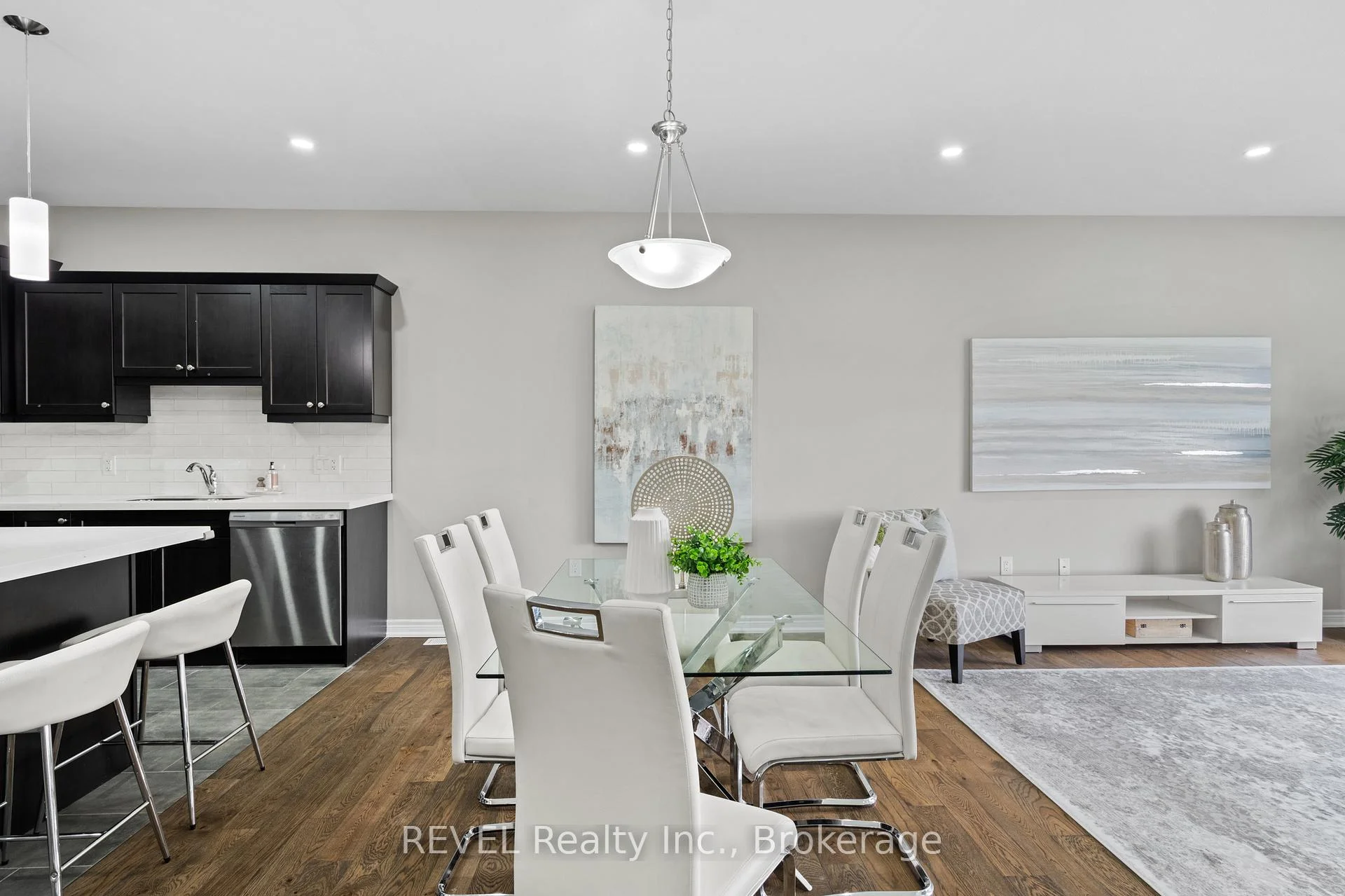 Photo 14 of Unit 7, 7138 Parsa Street E, Niagara Falls, Brown — HOMEH