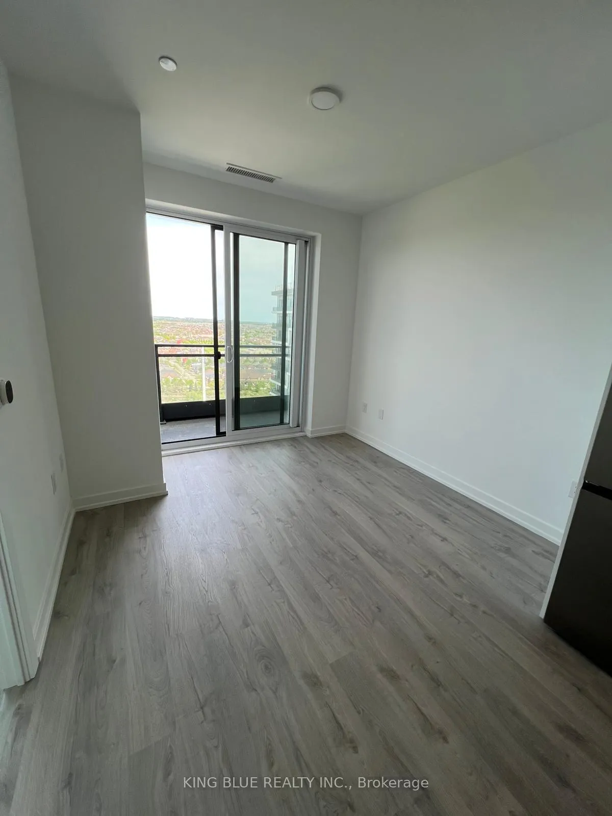 Photo 3 of Unit 2411, 9763 markham Road, Markham, Greensborough — HOMEH