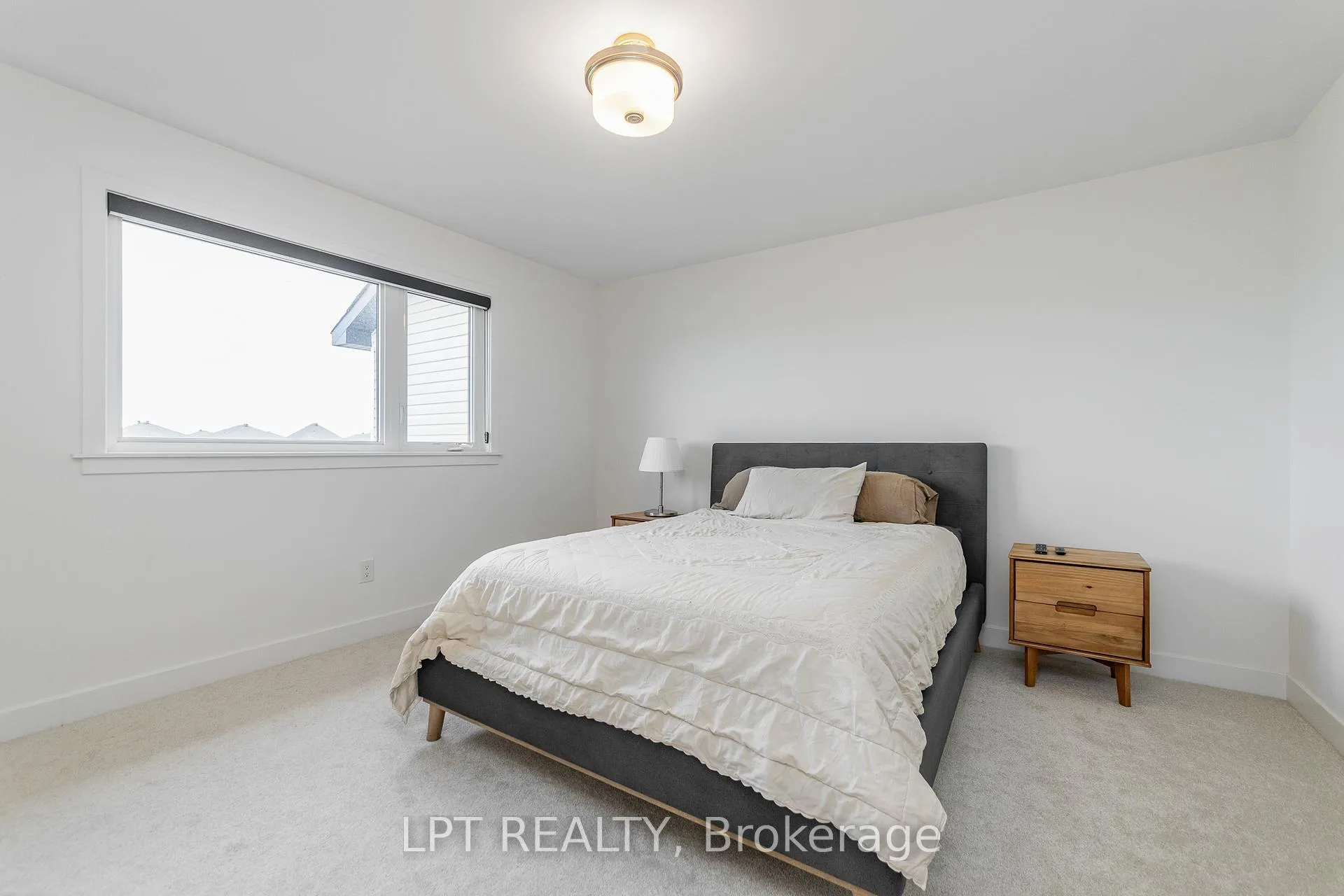 Photo 18 of 557 Tahoe Heights, Ottawa, Leitrim — HOMEH
