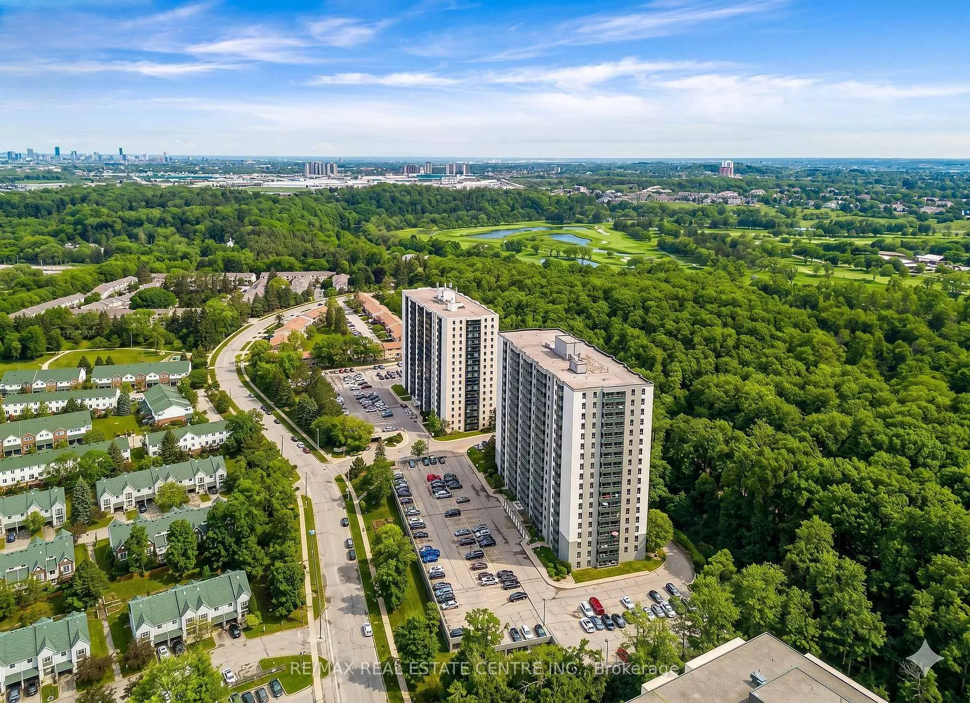 Photo 1 of Unit 103, 35 Green Valley Drive, Kitchener, Pioneer Park — HOMEH