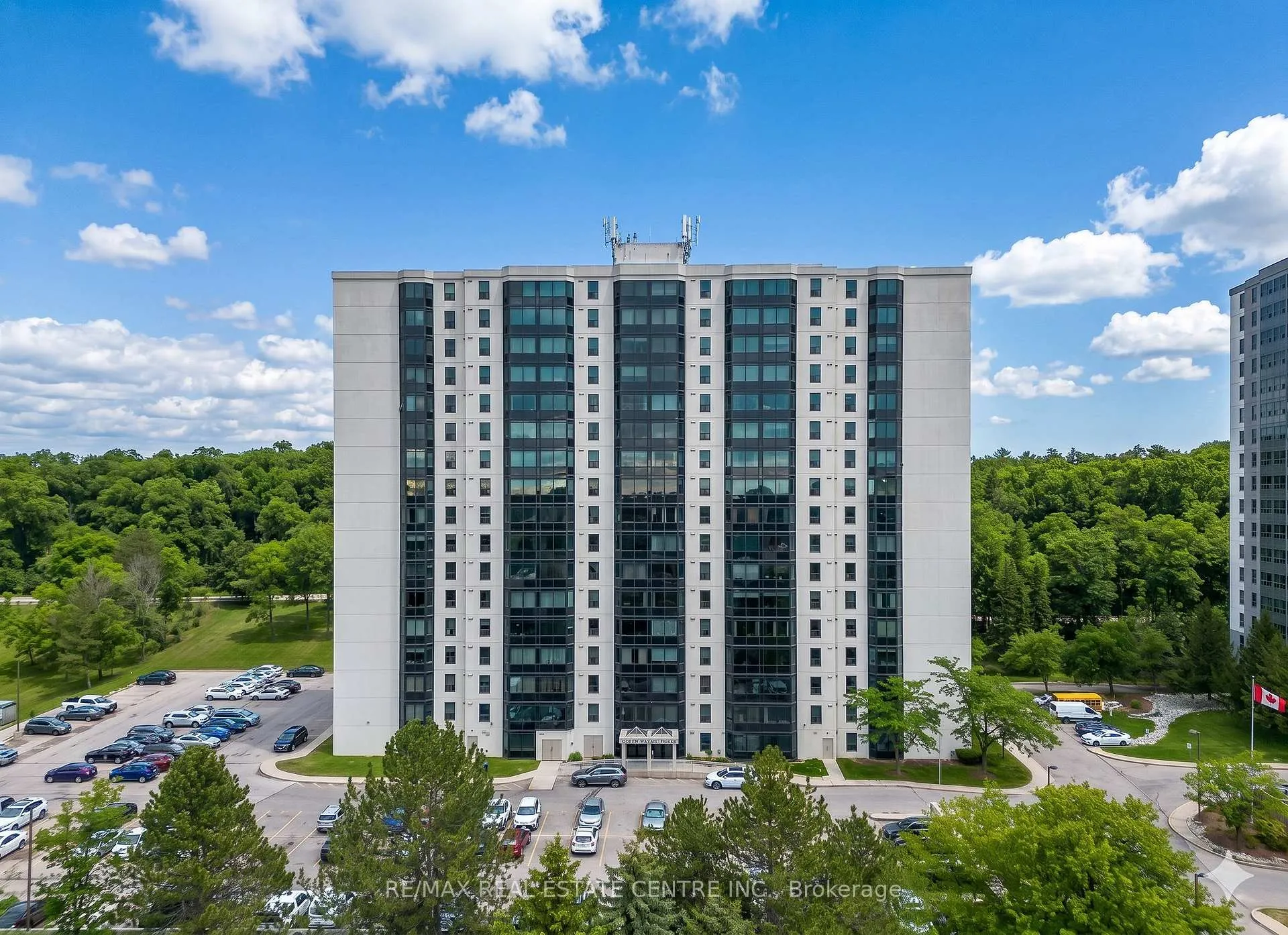 Photo 5 of Unit 103, 35 Green Valley Drive, Kitchener, Pioneer Park — HOMEH