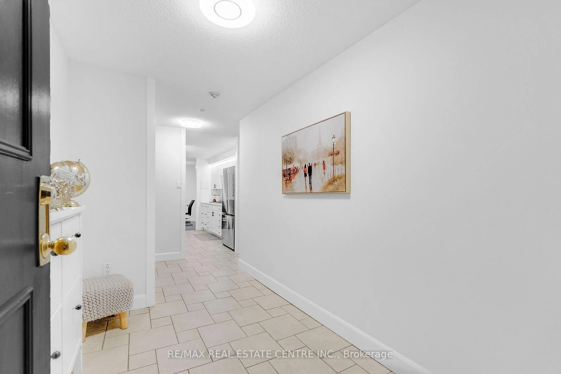 Photo 13 of Unit 103, 35 Green Valley Drive, Kitchener, Pioneer Park — HOMEH