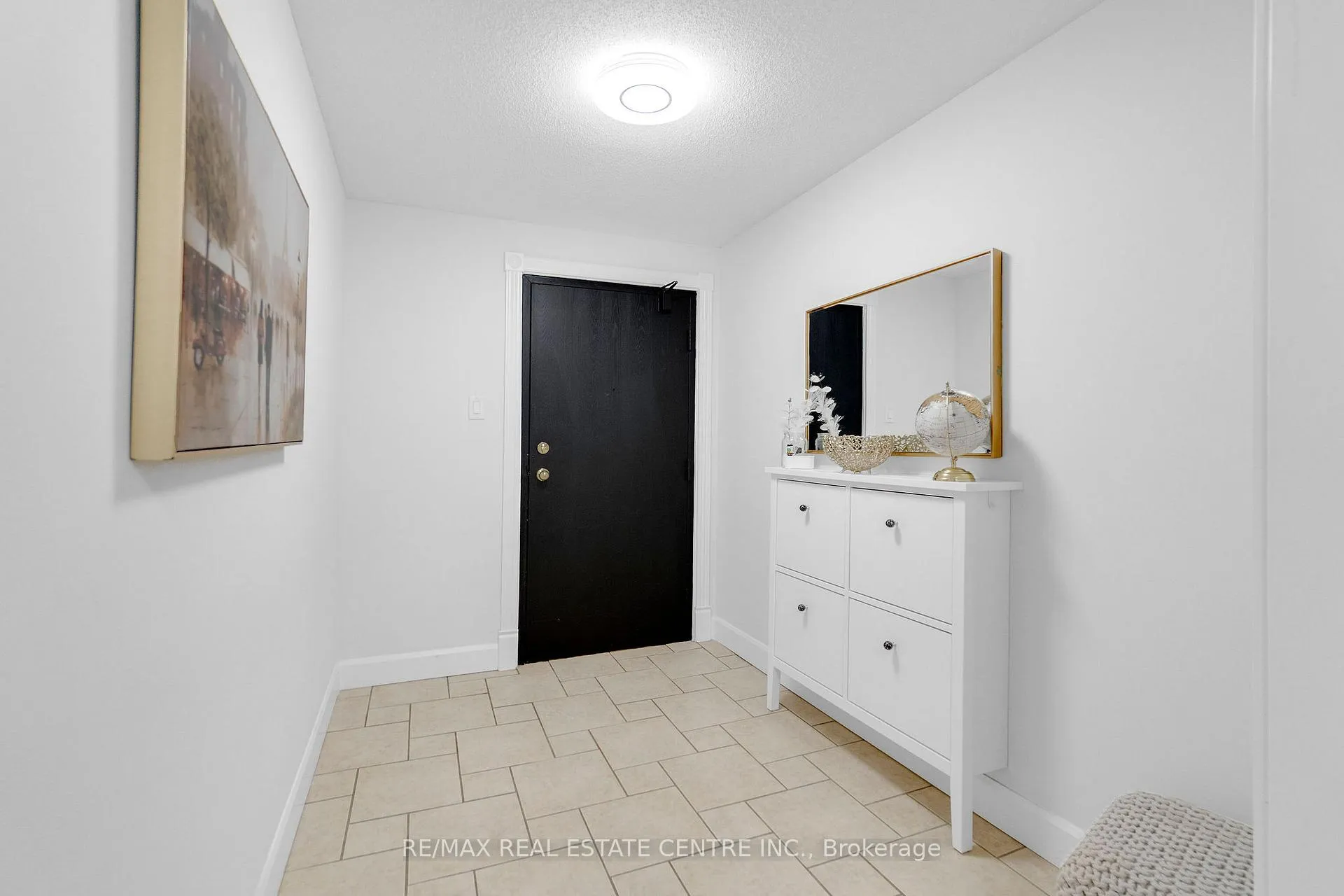 Photo 14 of Unit 103, 35 Green Valley Drive, Kitchener, Pioneer Park — HOMEH