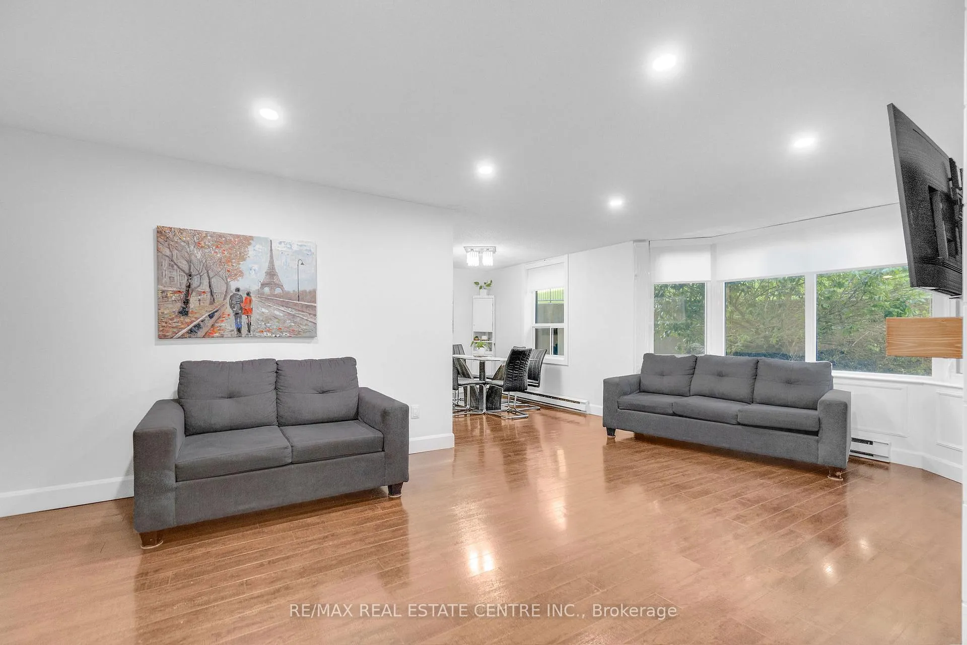 Photo 17 of Unit 103, 35 Green Valley Drive, Kitchener, Pioneer Park — HOMEH