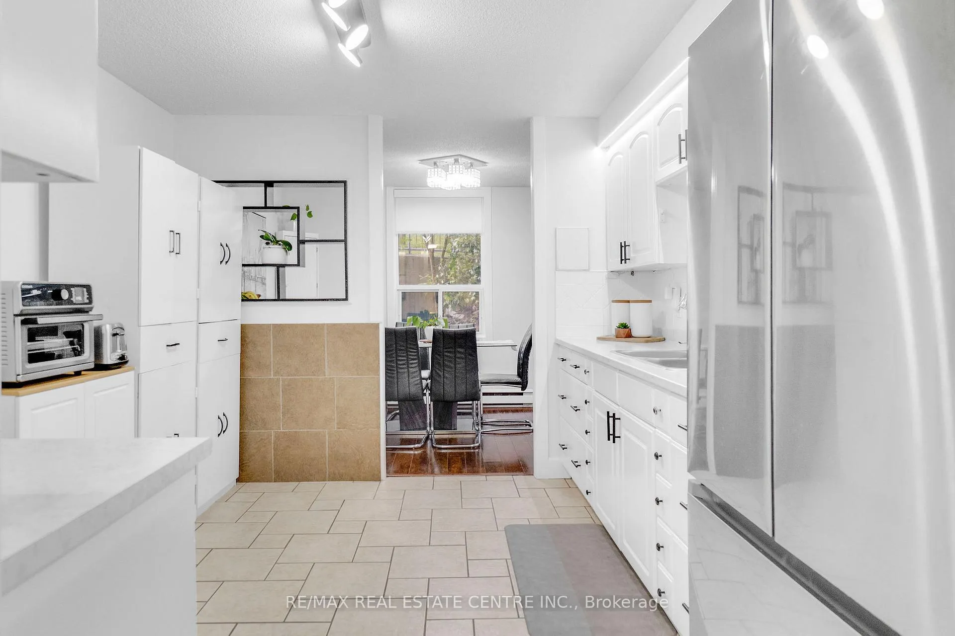 Photo 22 of Unit 103, 35 Green Valley Drive, Kitchener, Pioneer Park — HOMEH