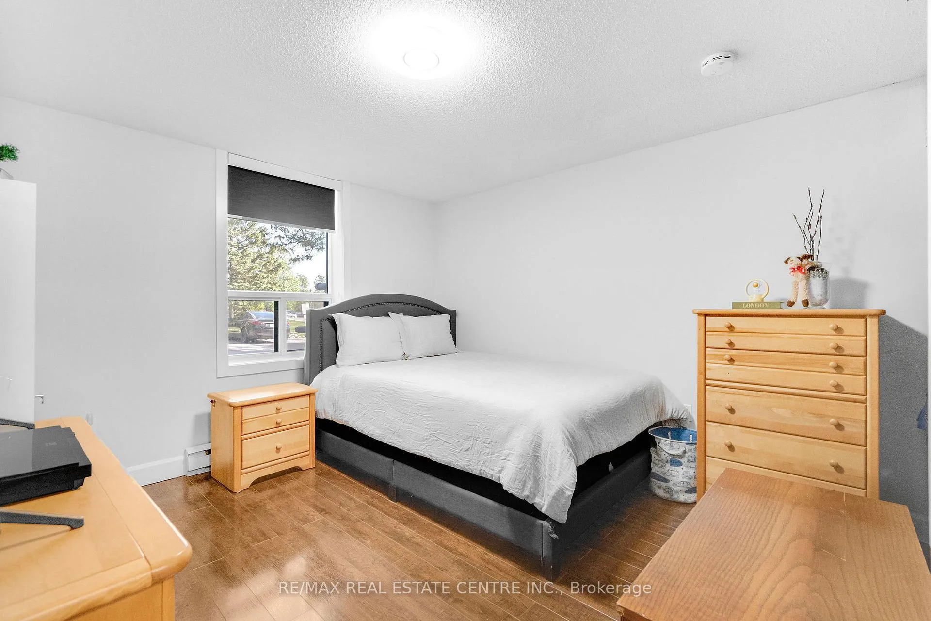 Photo 29 of Unit 103, 35 Green Valley Drive, Kitchener, Pioneer Park — HOMEH
