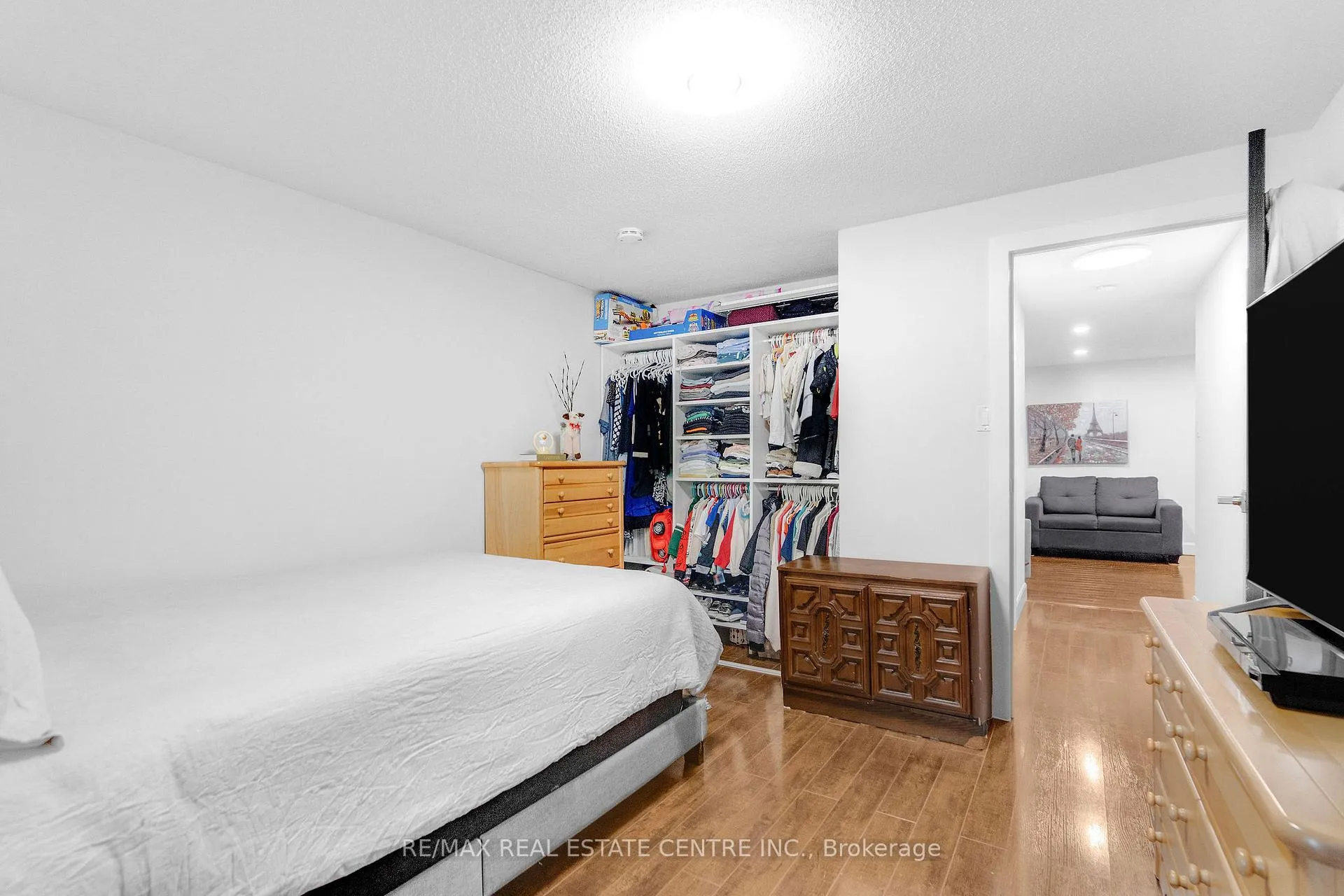 Photo 30 of Unit 103, 35 Green Valley Drive, Kitchener, Pioneer Park — HOMEH