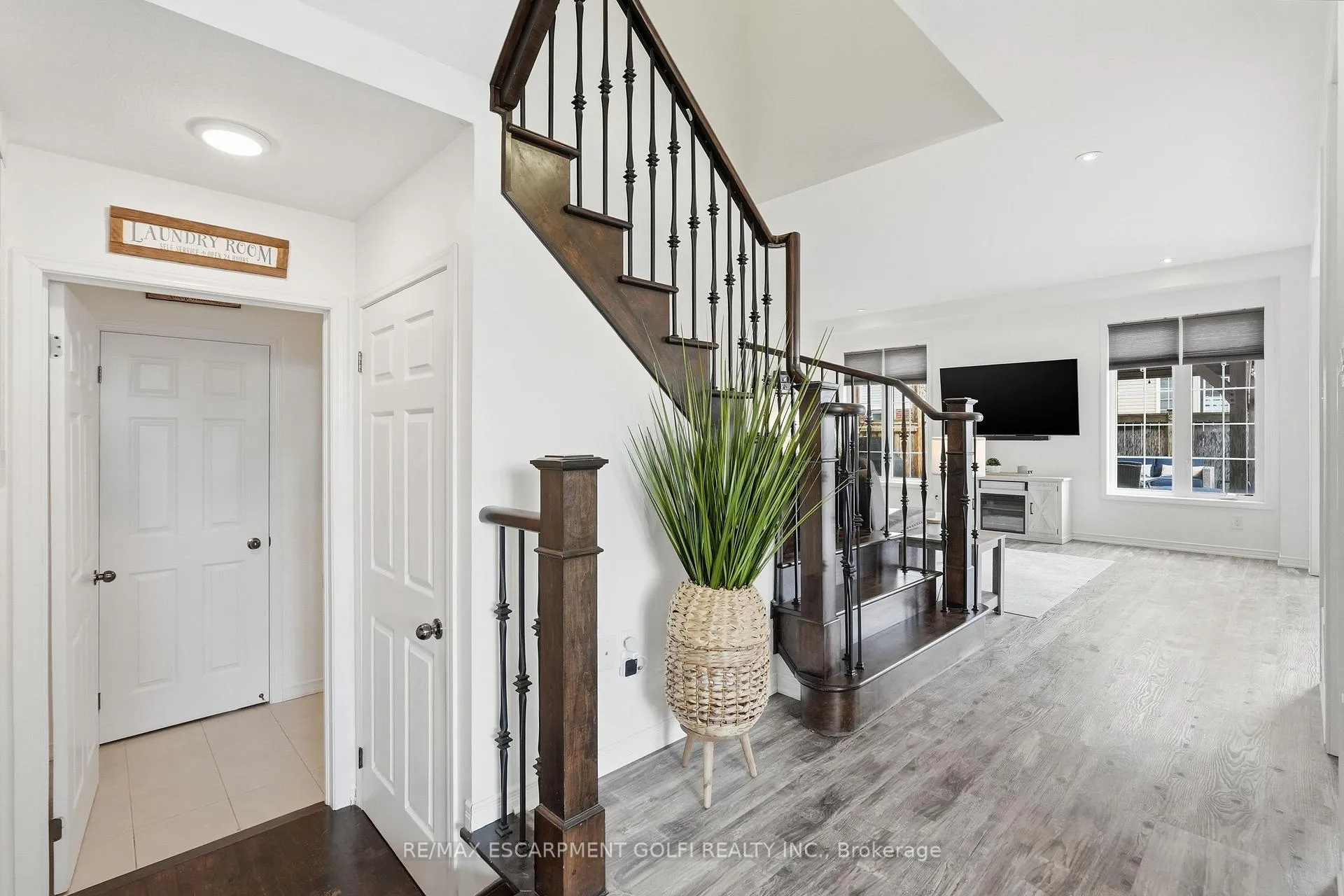 Photo 17 of 211 Odonnel Drive, Hamilton, Binbrook — HOMEH