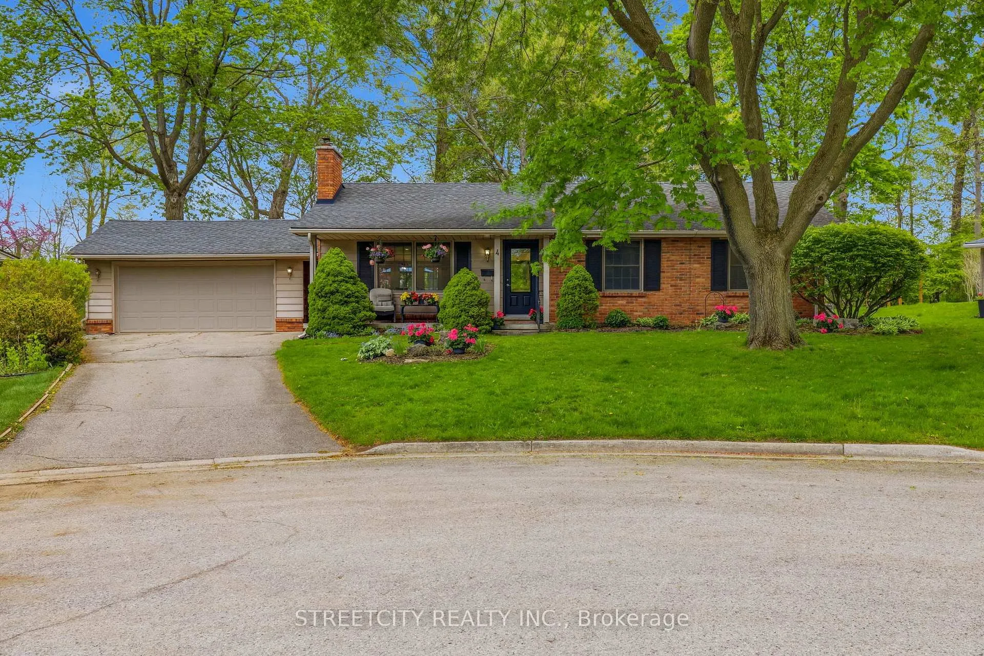 Front of 4 Briarhill Place