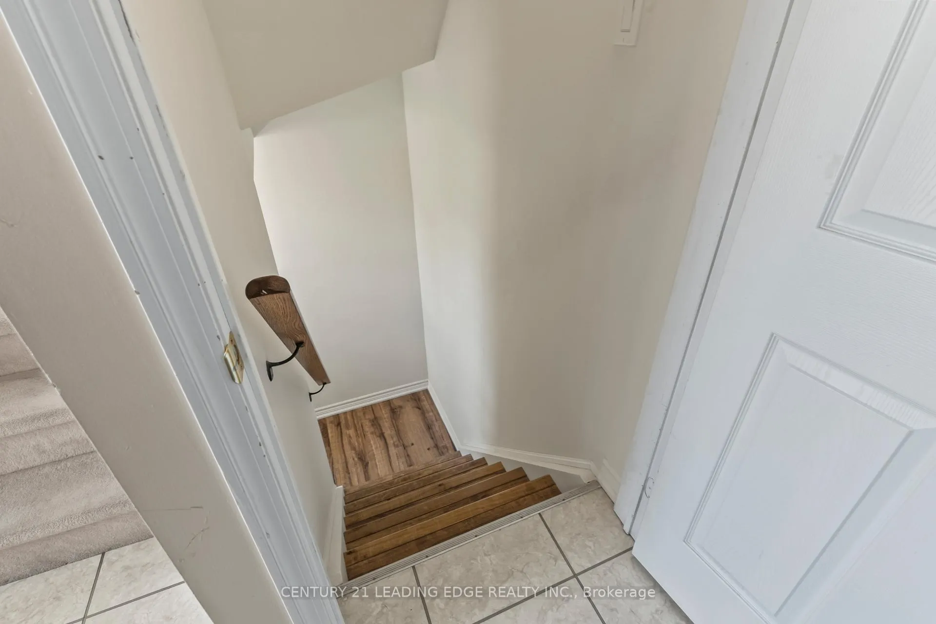 Photo 27 of 1103 Glenbourne Drive, Oshawa, Pinecrest — HOMEH