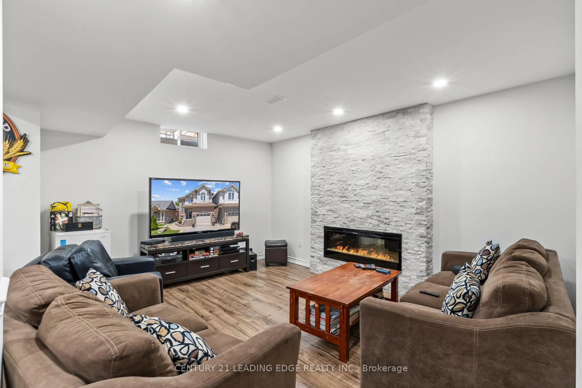Photo 30 of 1103 Glenbourne Drive, Oshawa, Pinecrest — HOMEH