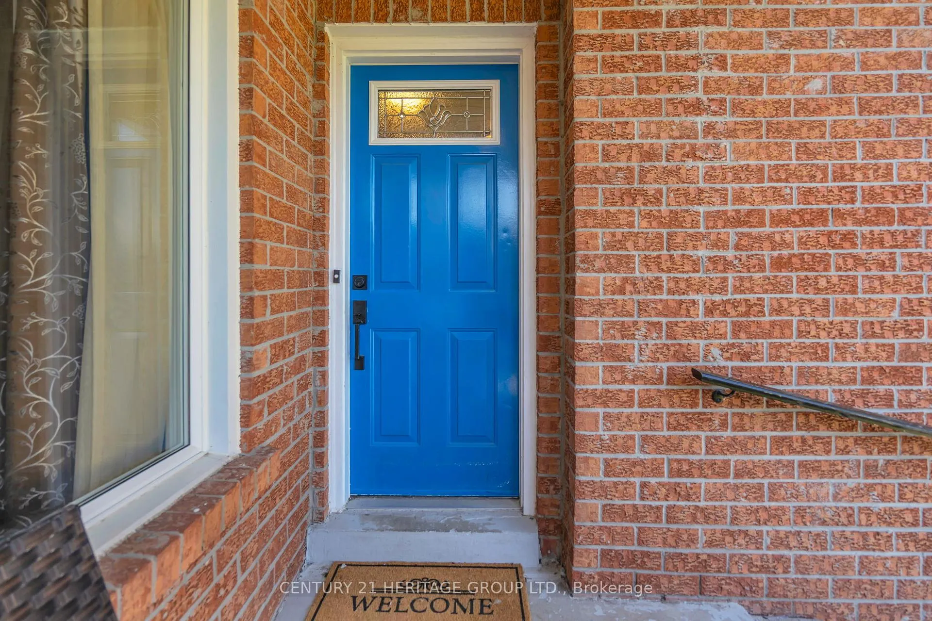 Photo 7 of 228 Billings Crescent, Newmarket, Bristol-London — HOMEH