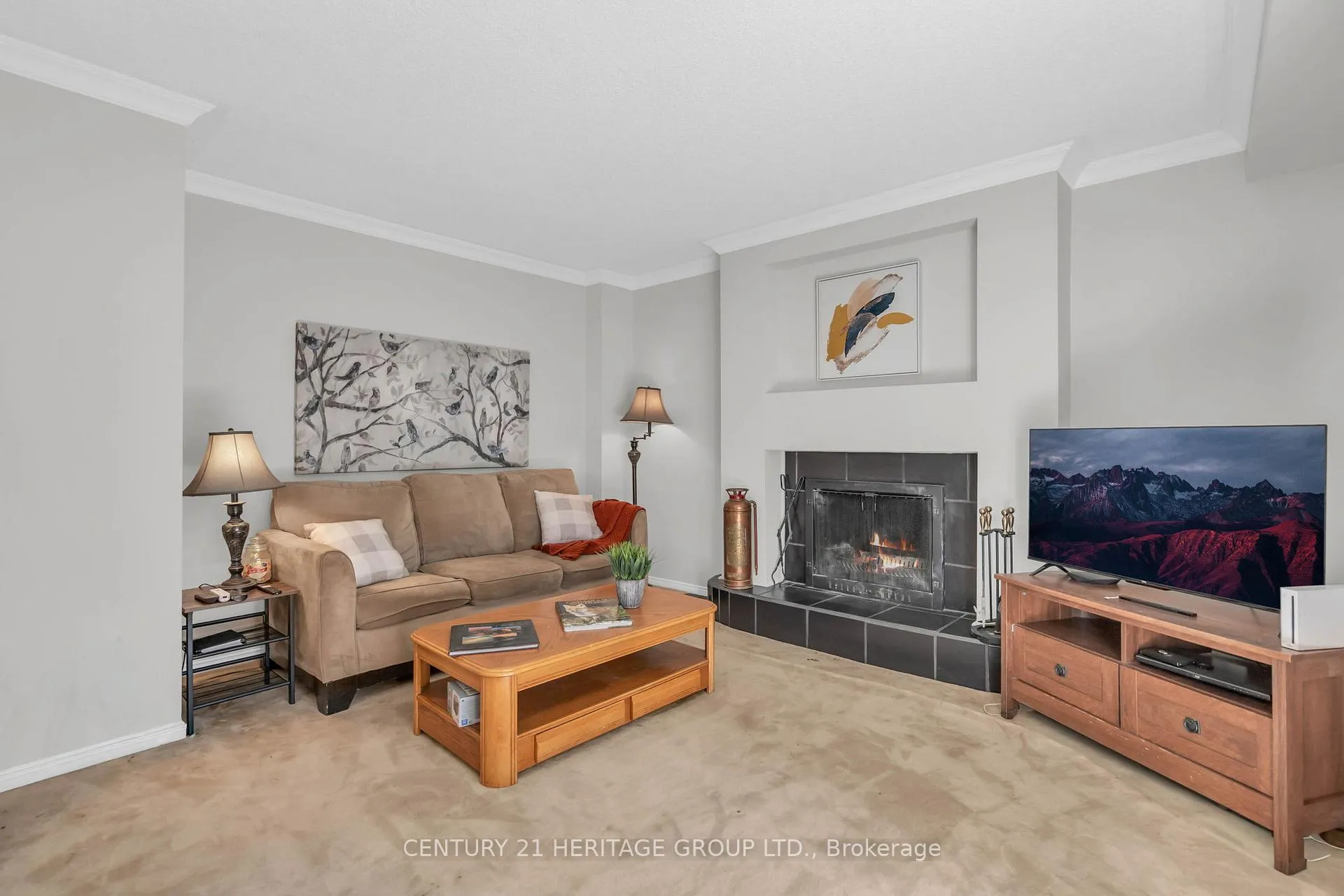 Photo 22 of 228 Billings Crescent, Newmarket, Bristol-London — HOMEH