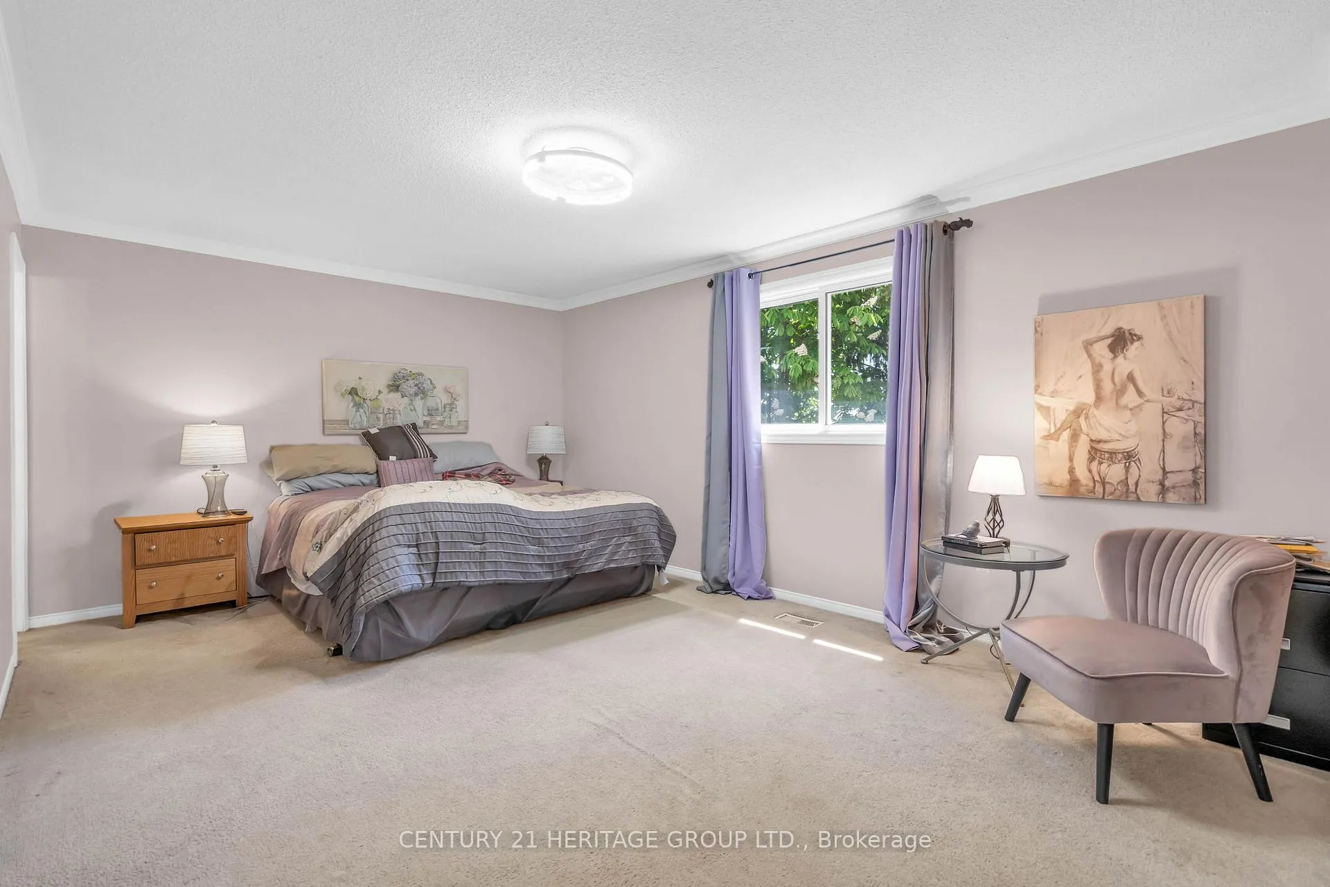 Photo 31 of 228 Billings Crescent, Newmarket, Bristol-London — HOMEH