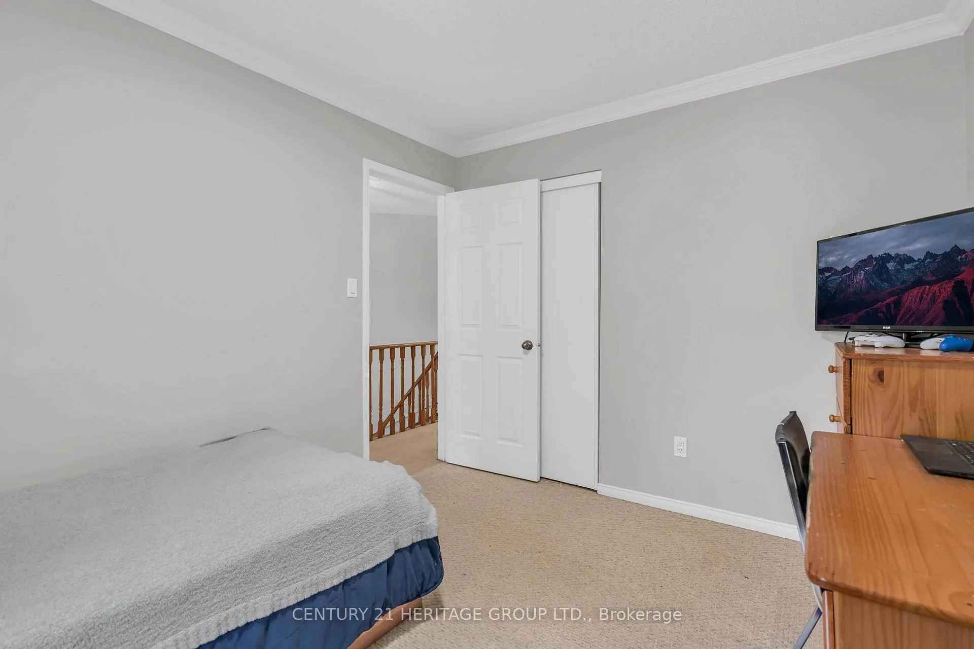 Photo 37 of 228 Billings Crescent, Newmarket, Bristol-London — HOMEH